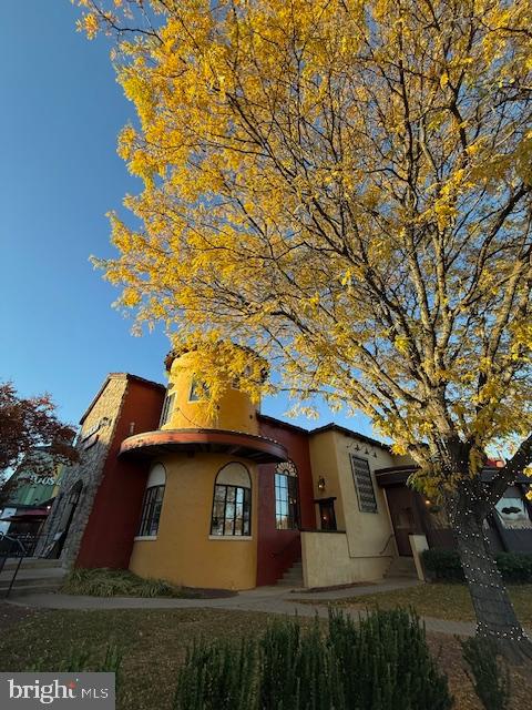 DUFIEF MILL BROOK - Residential