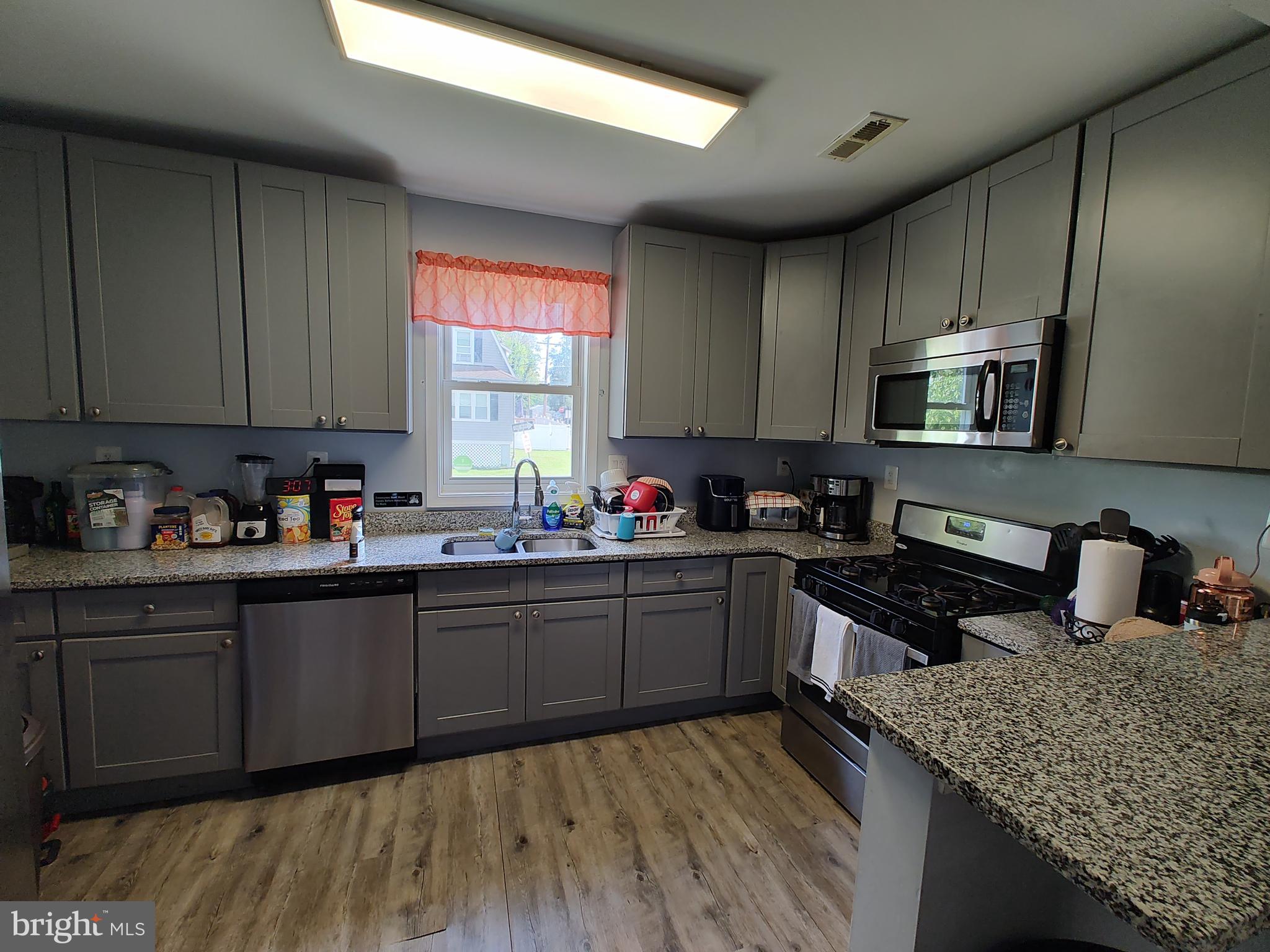 PARK HEIGHTS - Residential