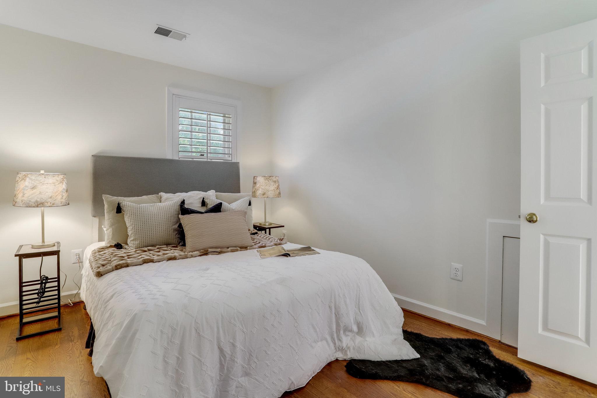 RIXEY VIEW - Residential