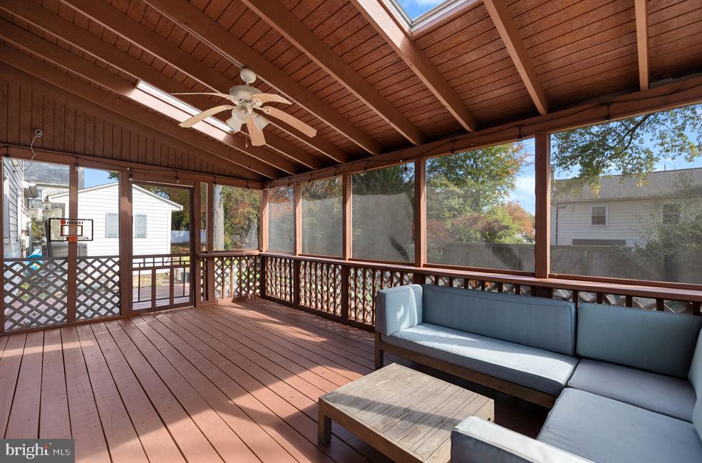 BROOKFIELD - Residential Lease