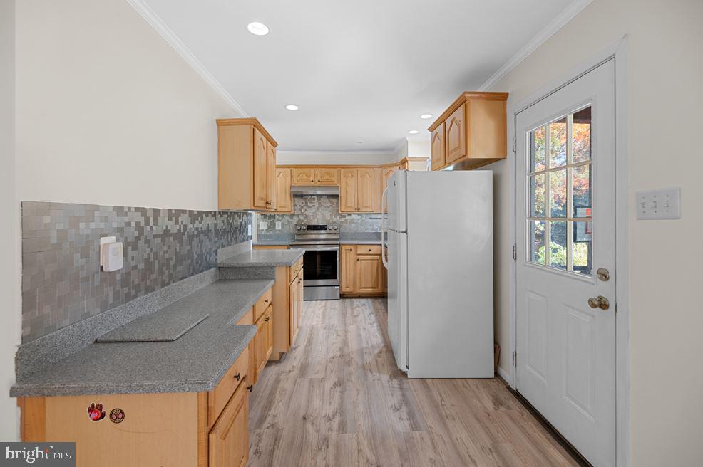 BROOKFIELD - Residential Lease