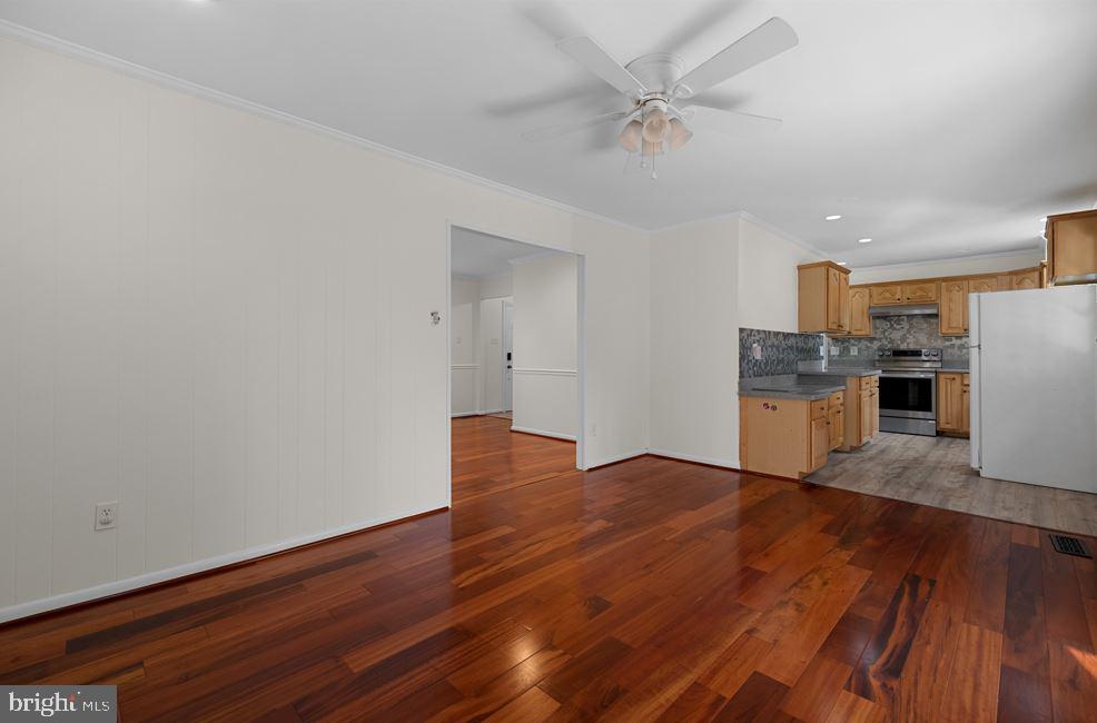 BROOKFIELD - Residential Lease