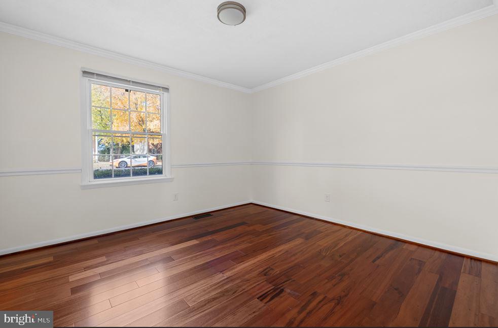 BROOKFIELD - Residential Lease