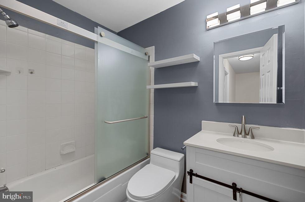 BROOKFIELD - Residential Lease