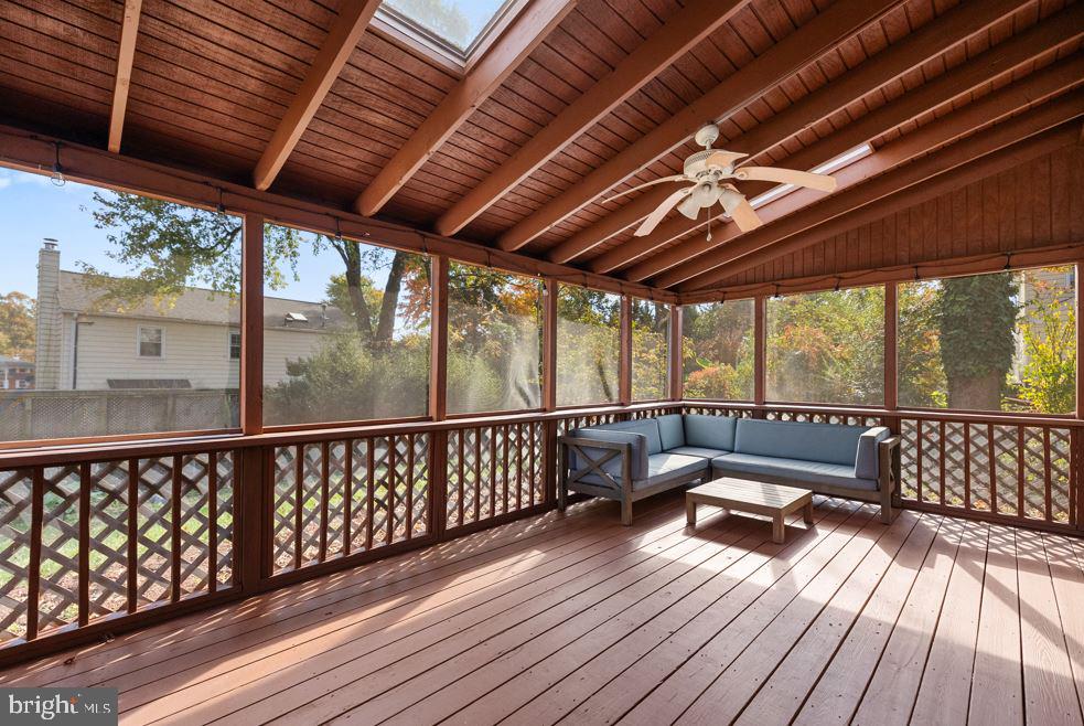 BROOKFIELD - Residential Lease