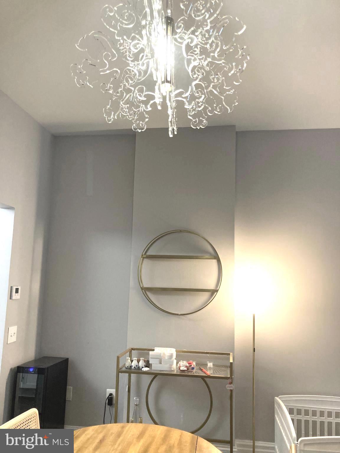 1600 ARCH STREET 18 1013