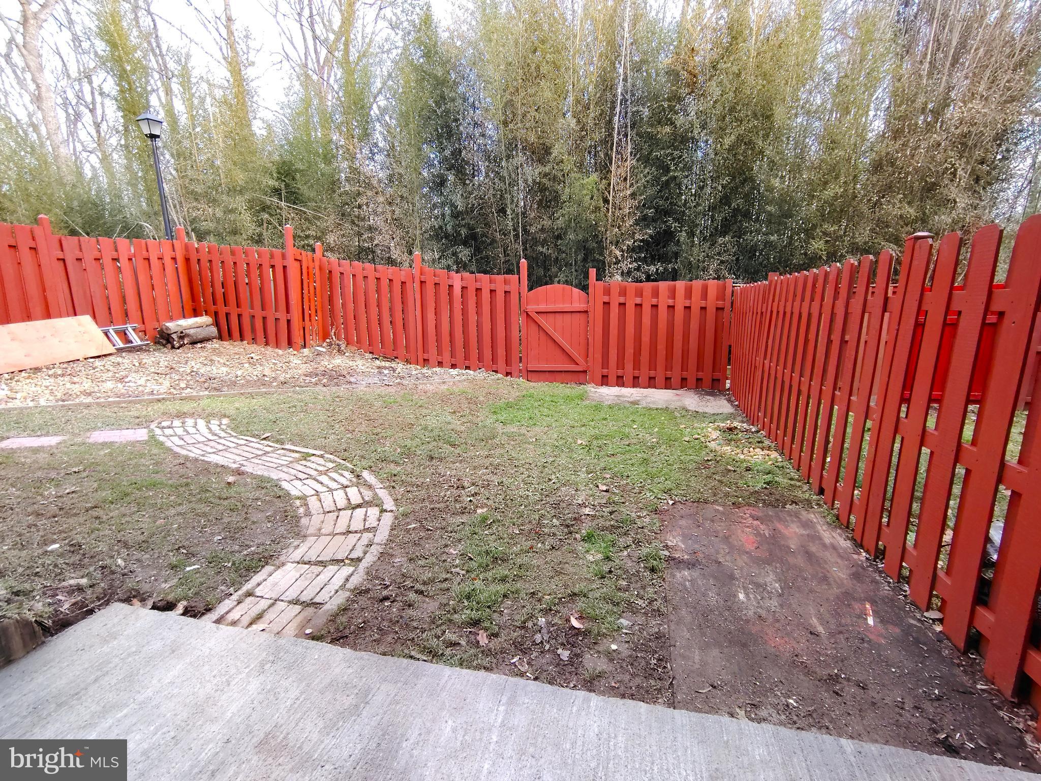 DALE CITY - Residential