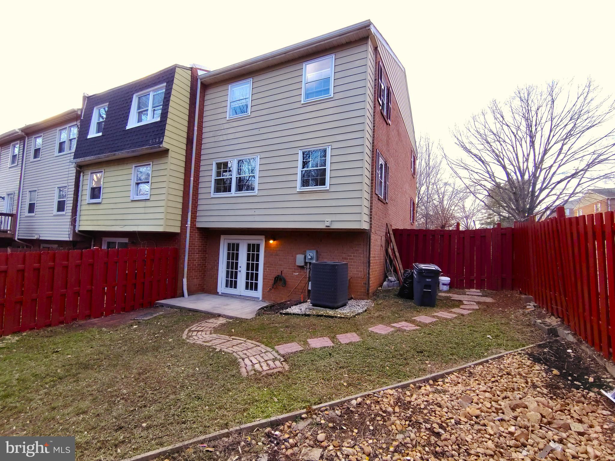 DALE CITY - Residential