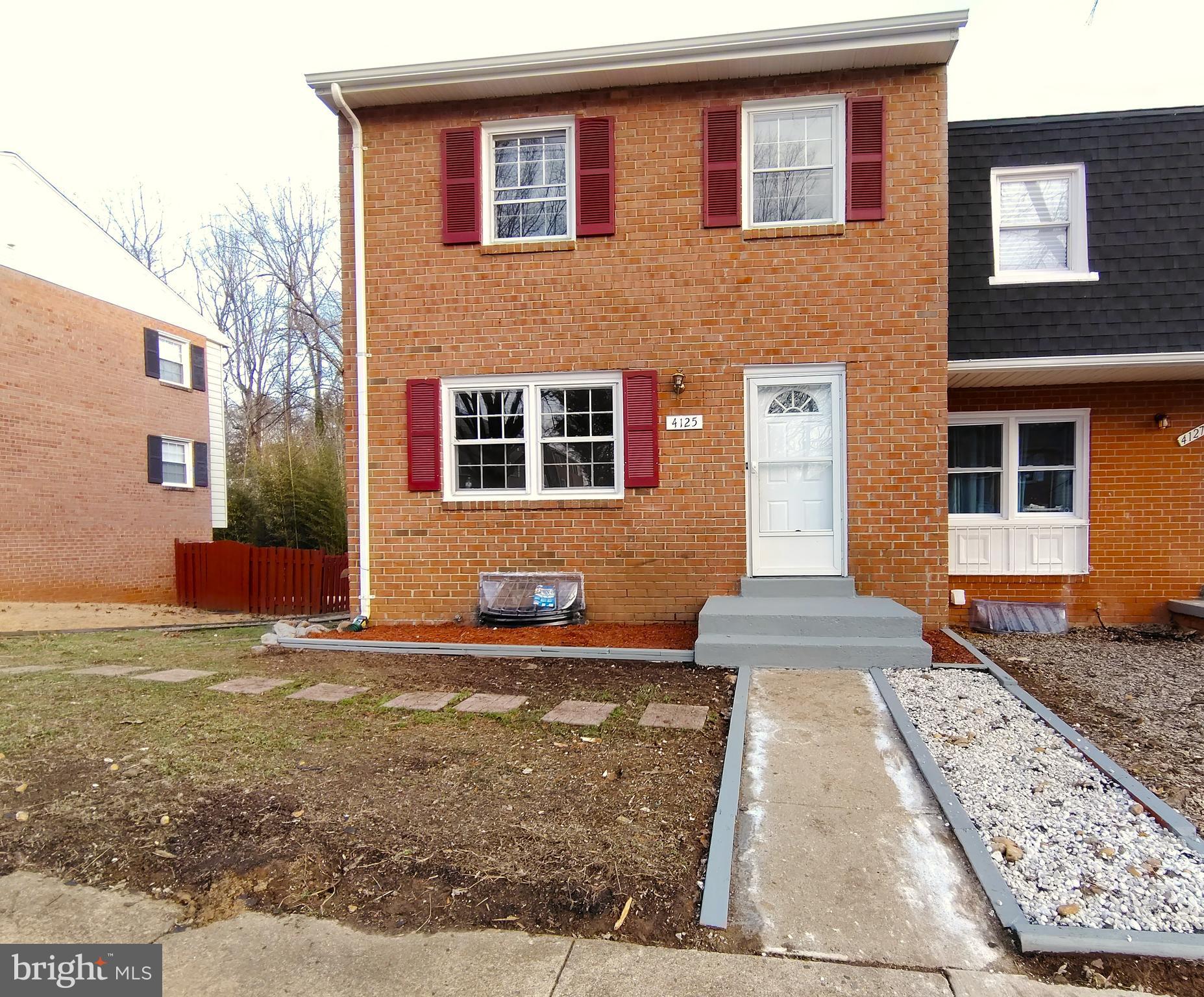 DALE CITY - Residential