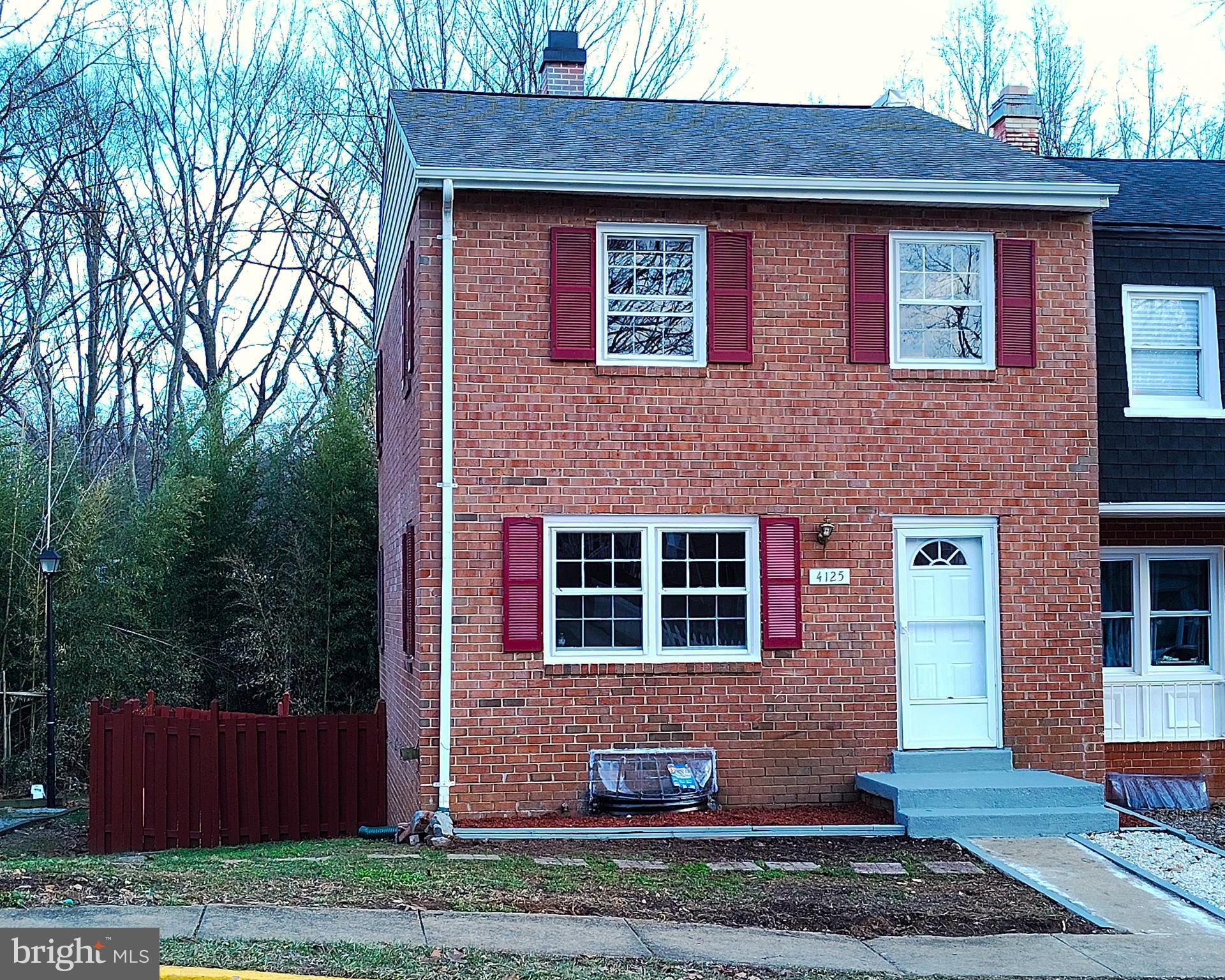 DALE CITY - Residential