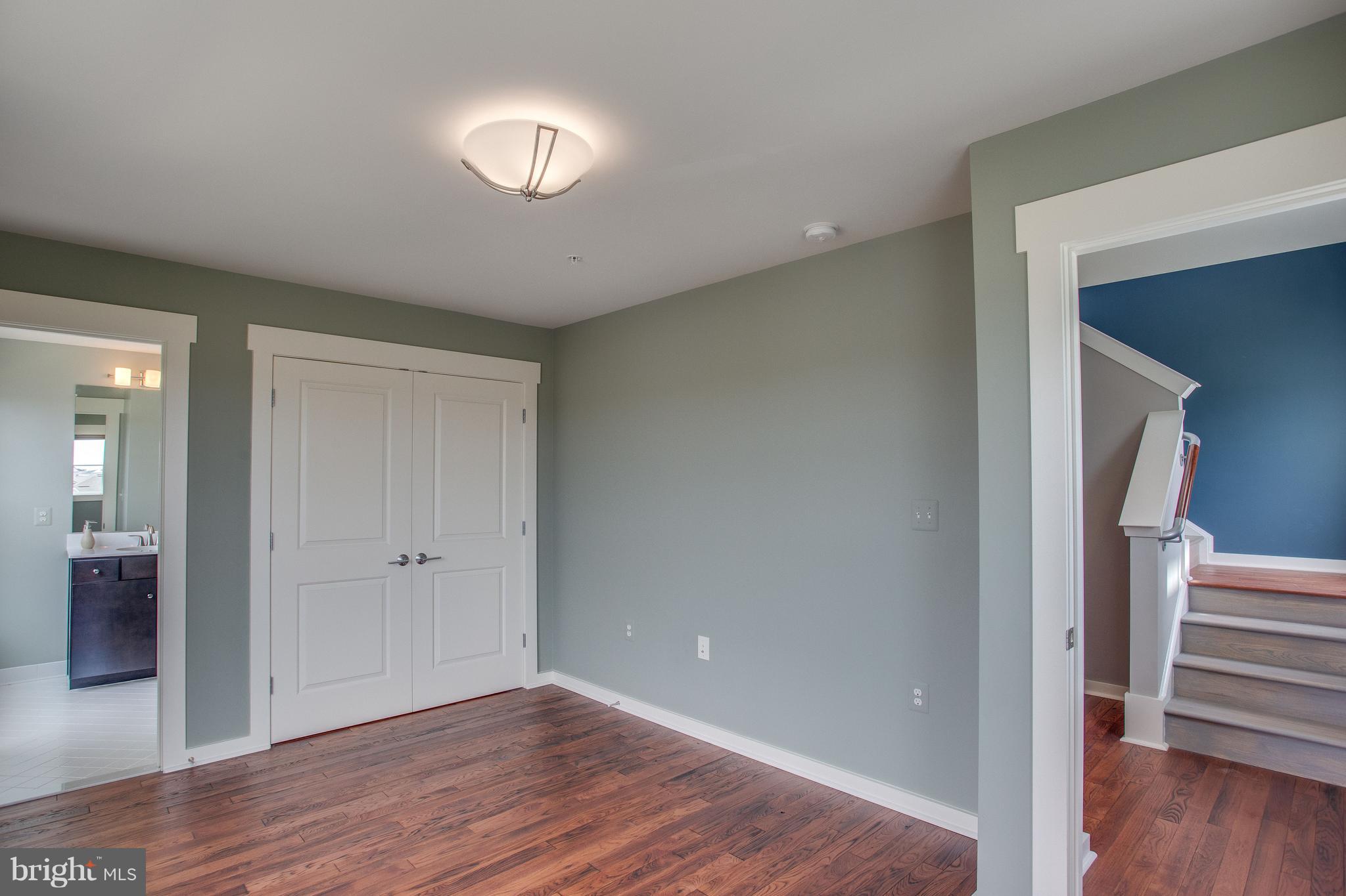 BRAMBLETON OVERLOOK - Residential