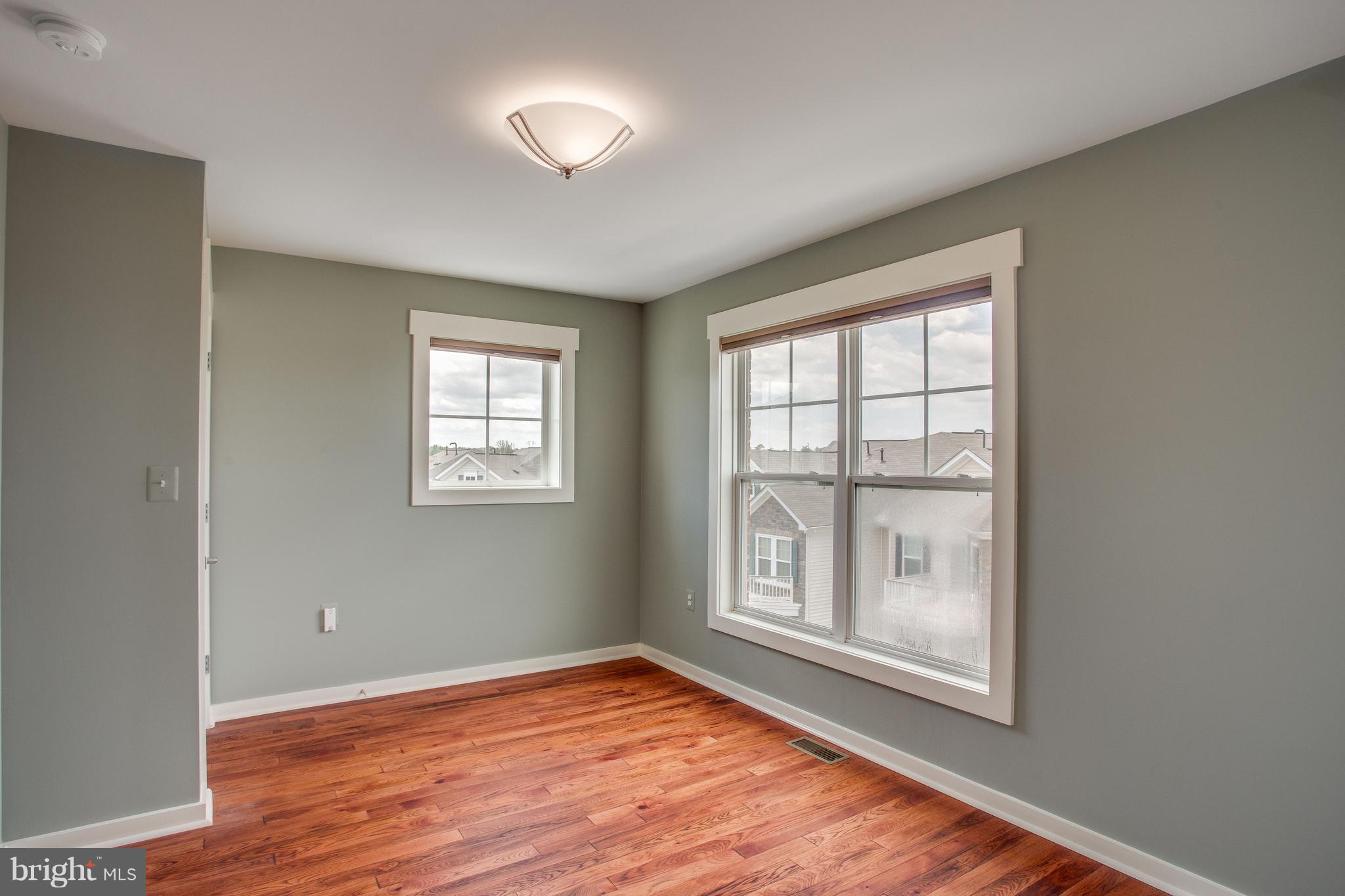 BRAMBLETON OVERLOOK - Residential