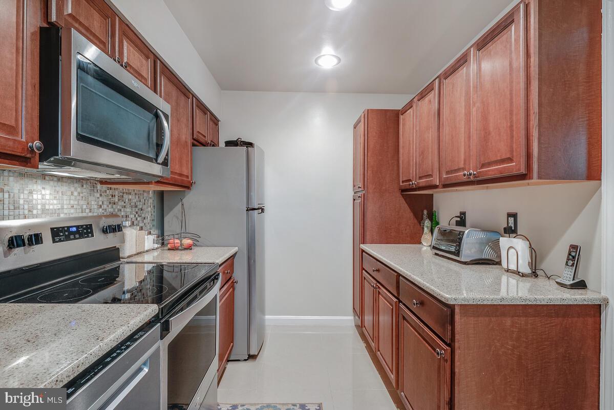 HILLCREST HEIGHTS - Residential