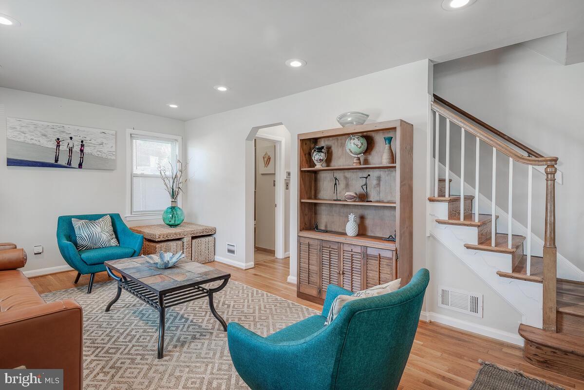 HILLCREST HEIGHTS - Residential