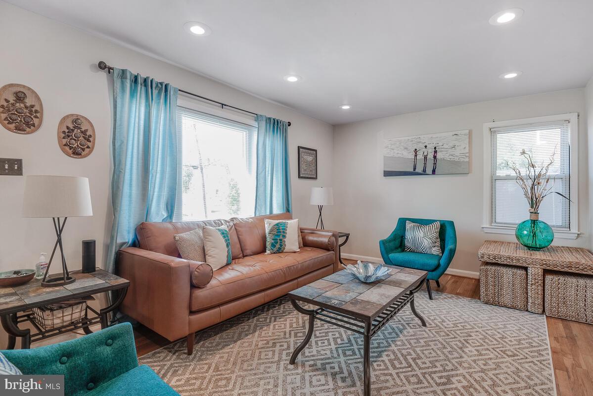 HILLCREST HEIGHTS - Residential