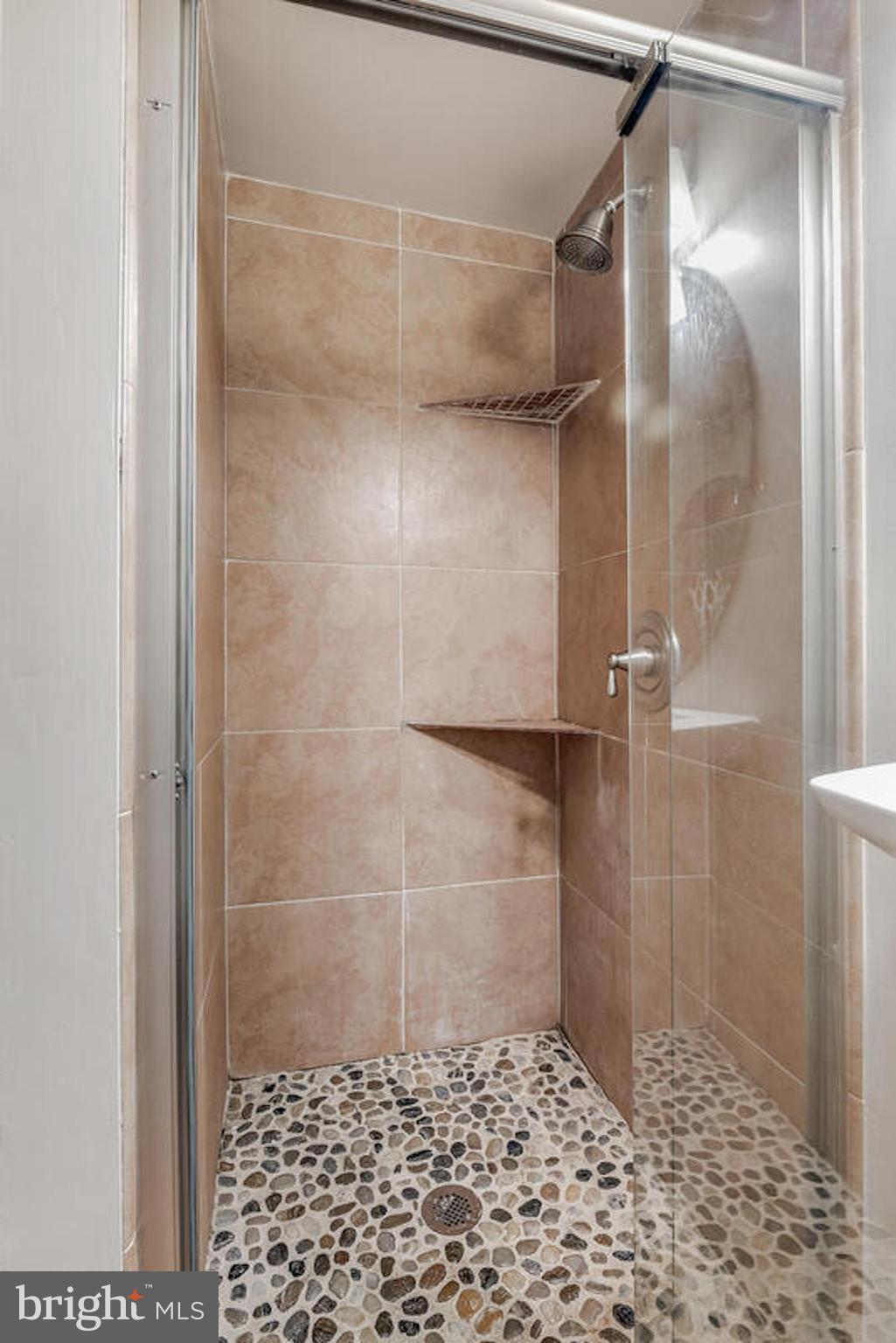 HILLCREST HEIGHTS - Residential