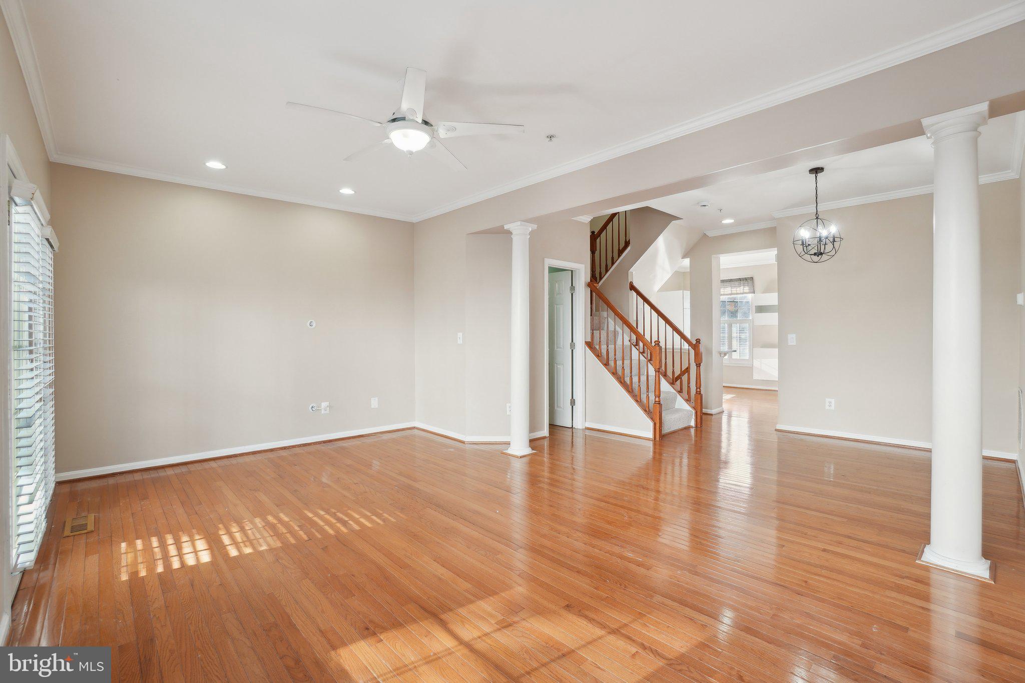 TOWNES AT CAMERON PARKE - Residential