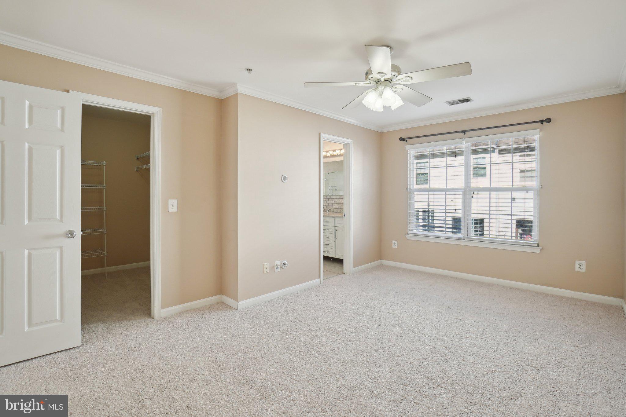 TOWNES AT CAMERON PARKE - Residential