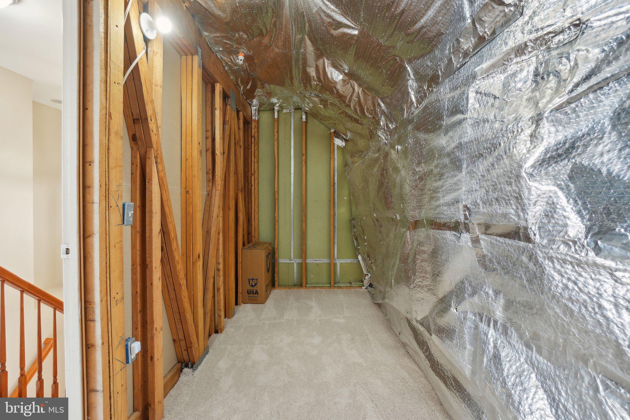 TOWNES AT CAMERON PARKE - Residential