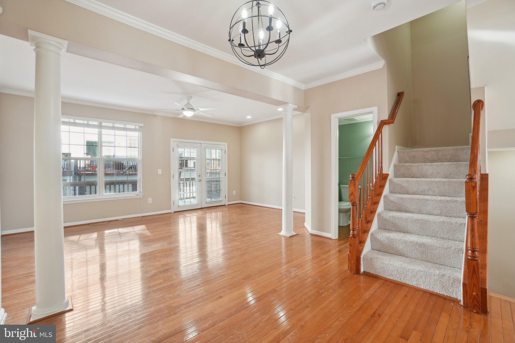 TOWNES AT CAMERON PARKE - Residential