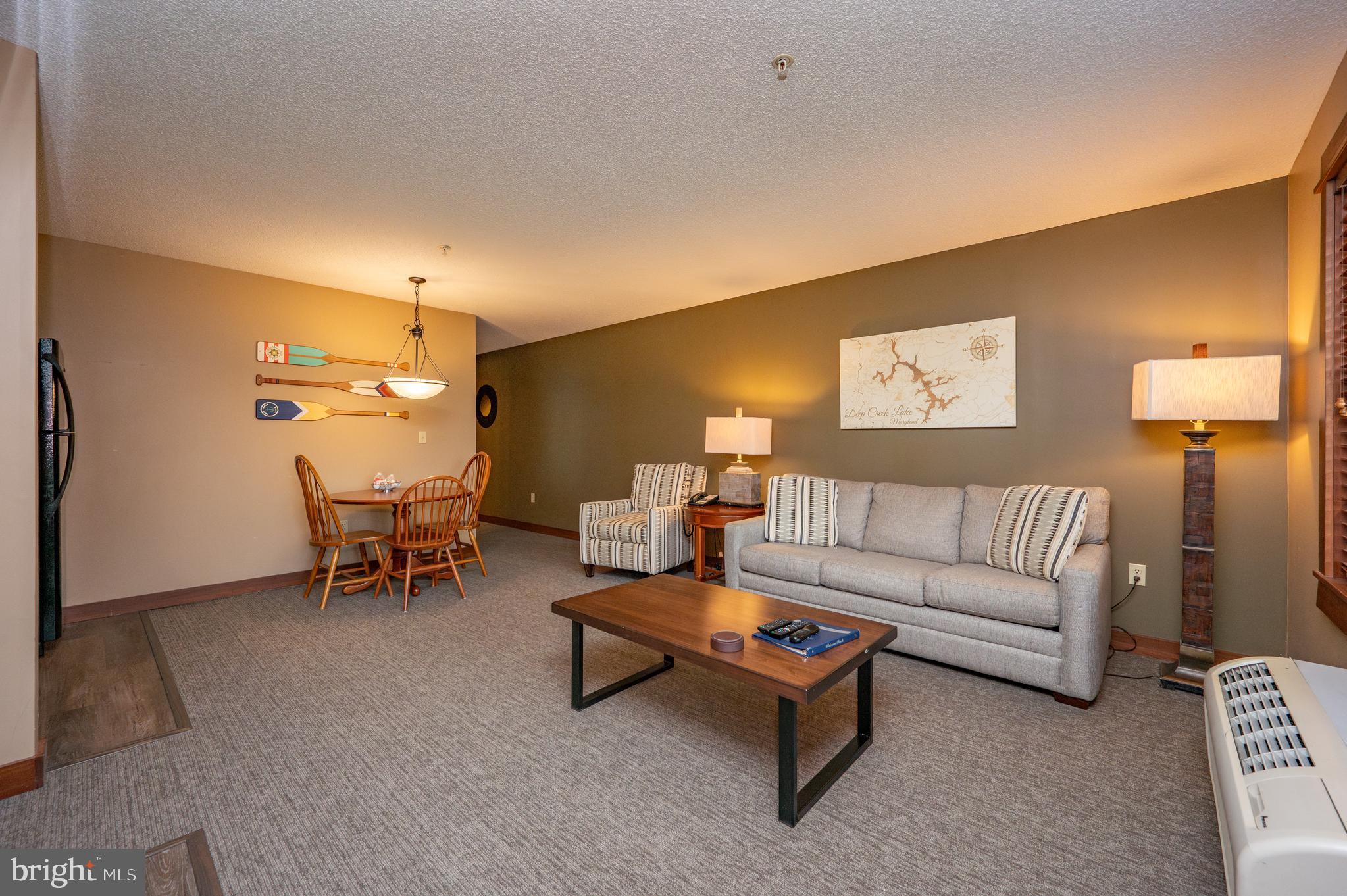 SILVER TREE SUITES - Residential