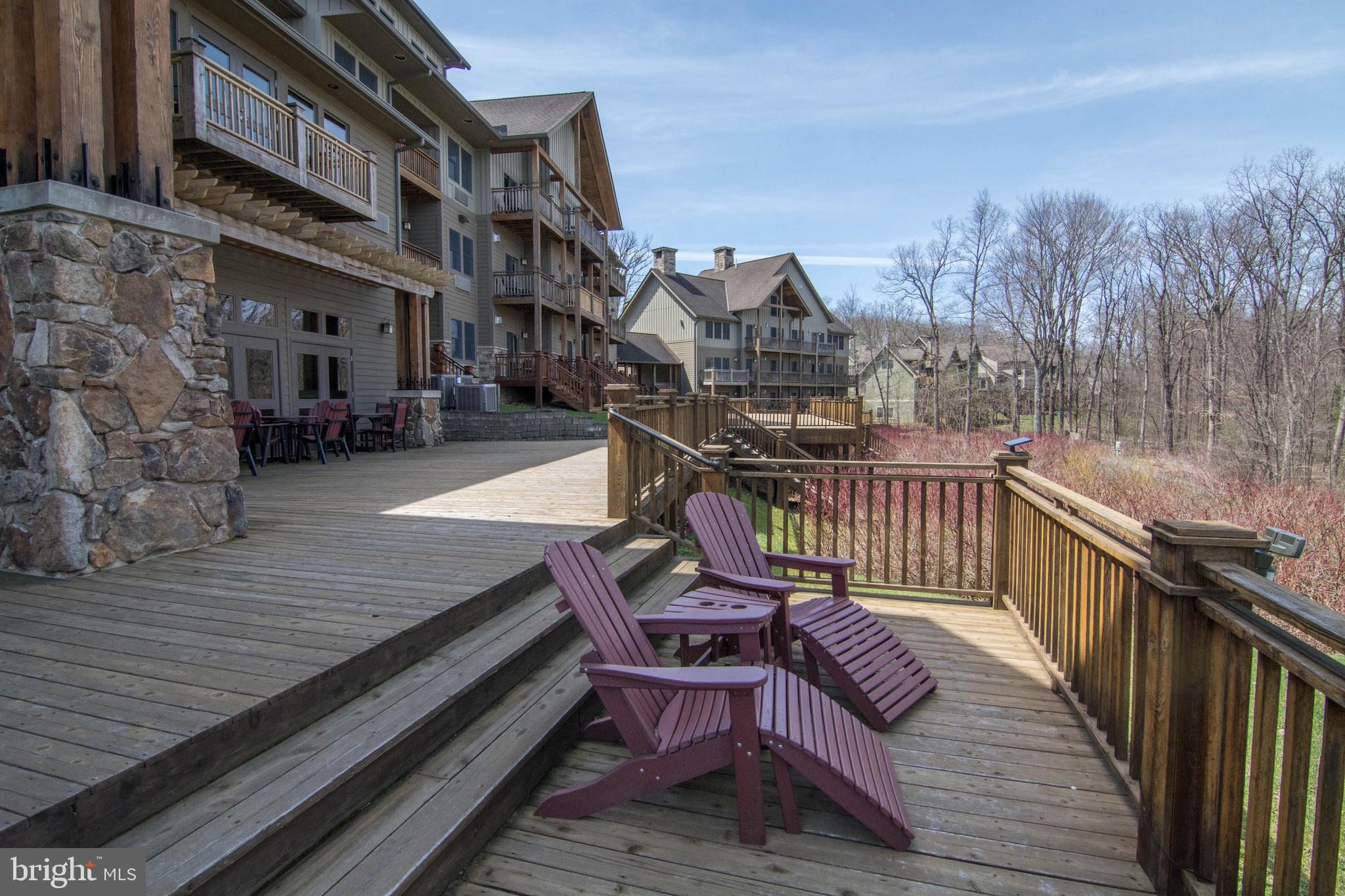 SILVER TREE SUITES - Residential