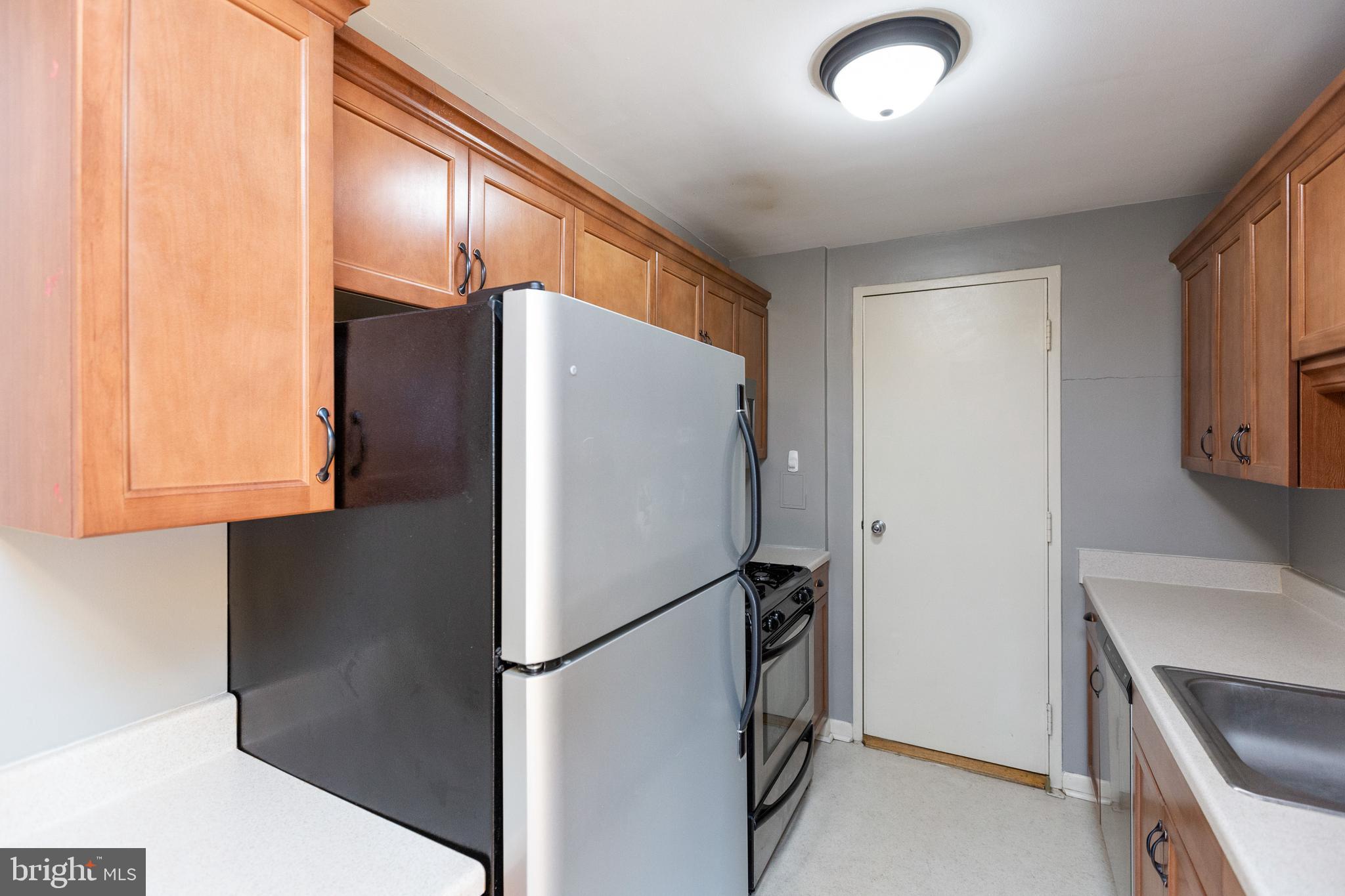 GROSVENOR PARK - Residential Lease