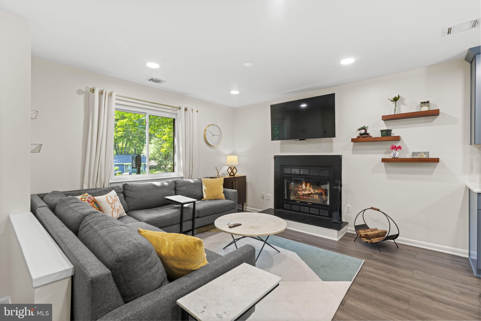 11308 GATESBOROUGH LANE