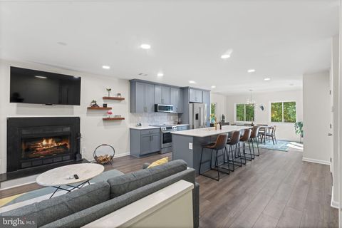 11308 GATESBOROUGH LANE RESTON VA 20191