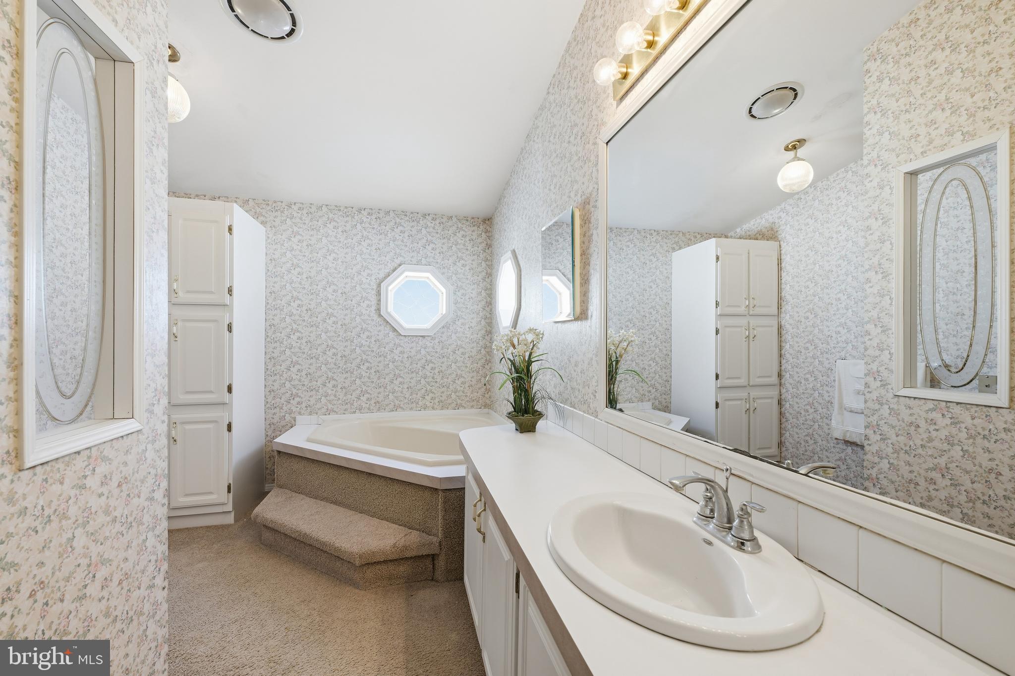 BUCKINGHAM SPRINGS - Residential