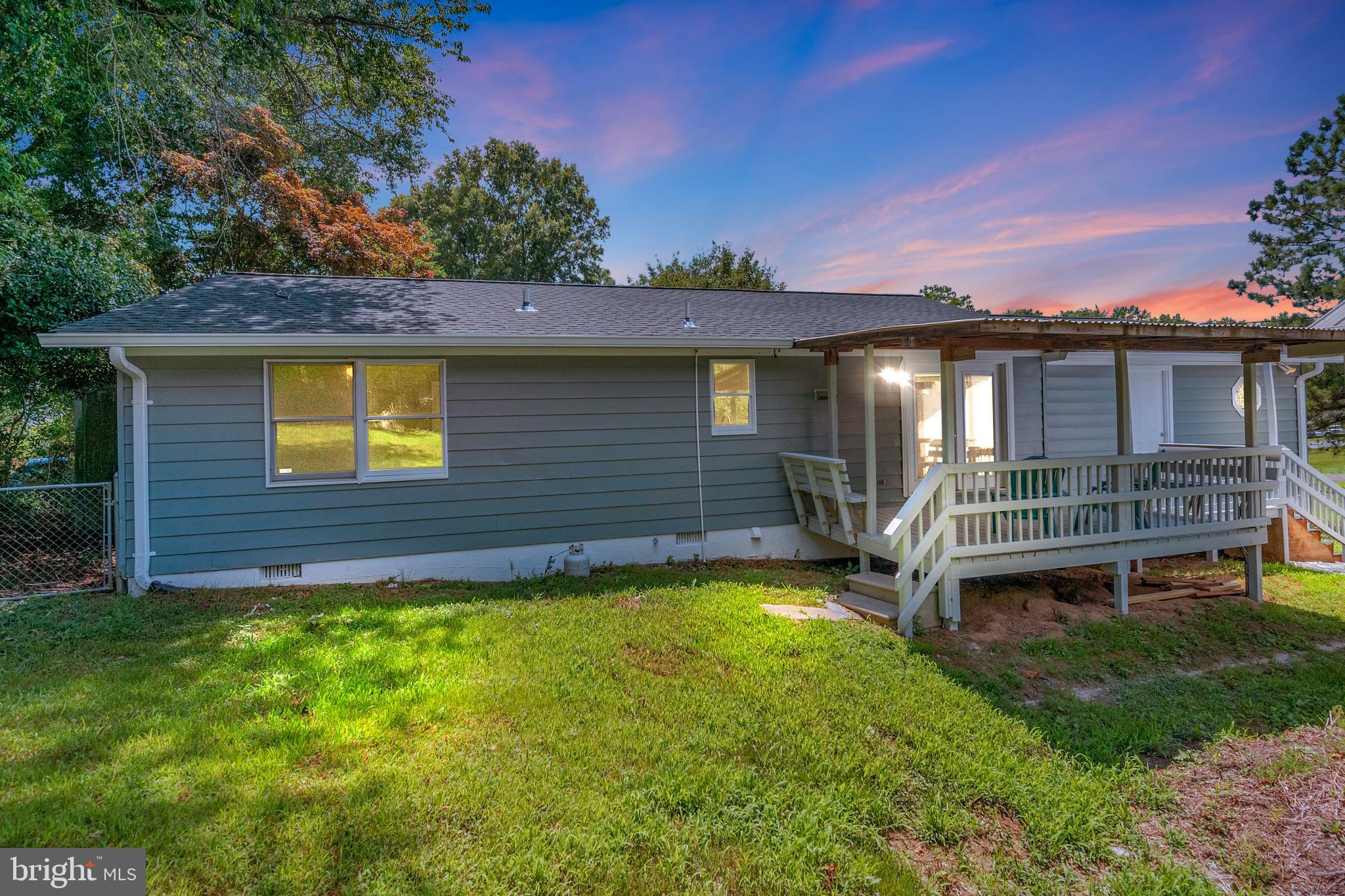 NORTHRIDGE - Residential