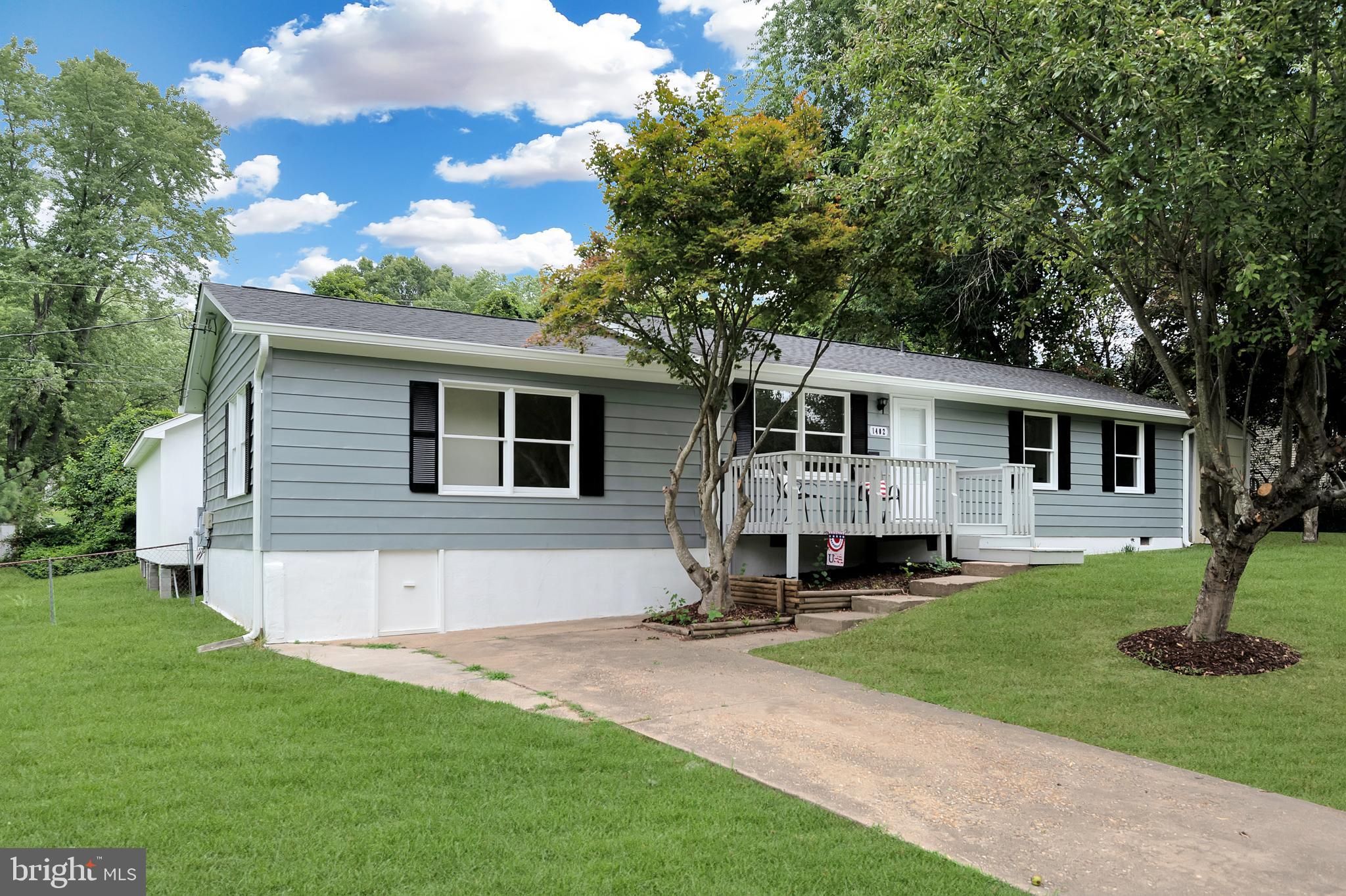 NORTHRIDGE - Residential