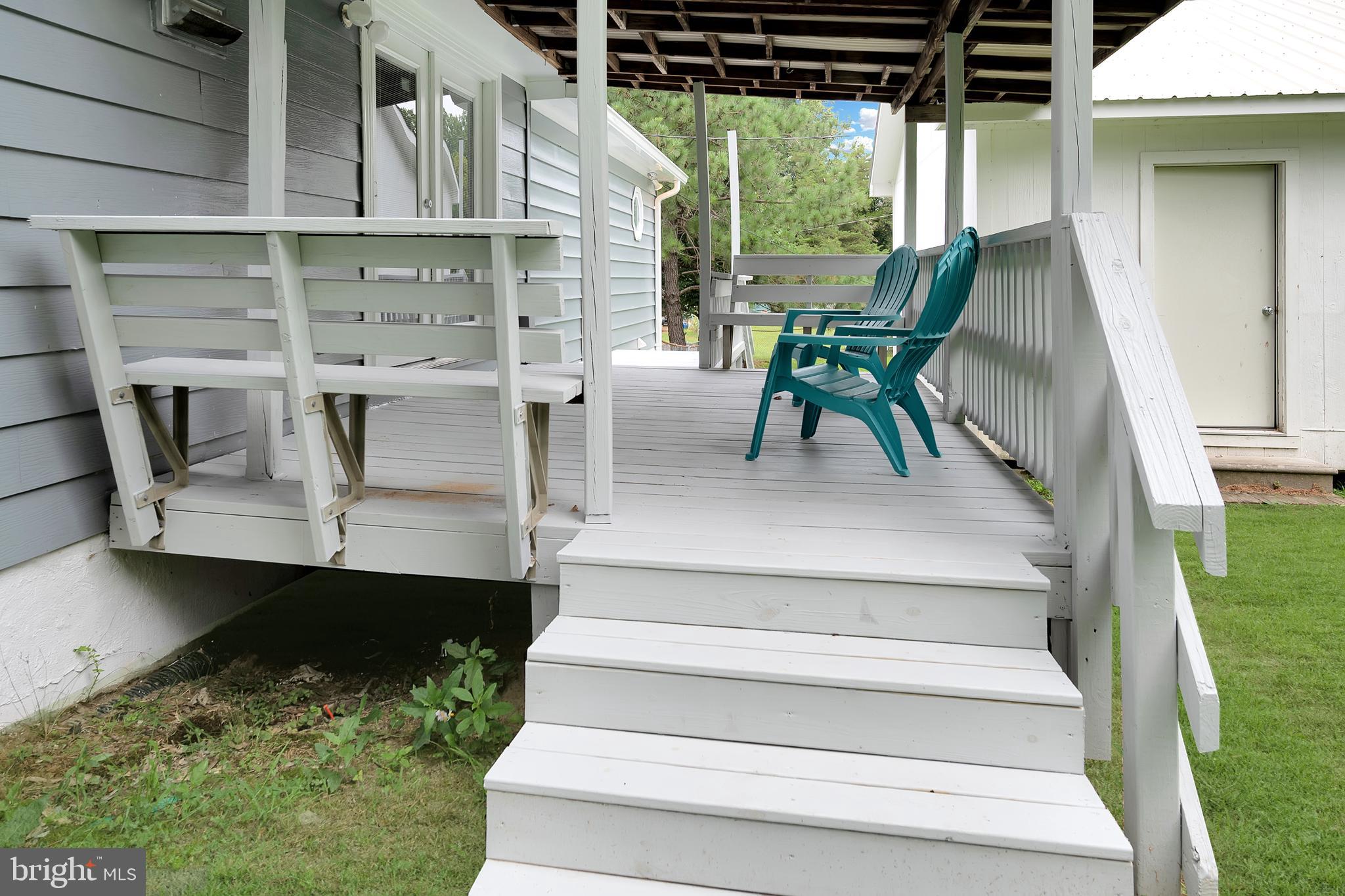 NORTHRIDGE - Residential