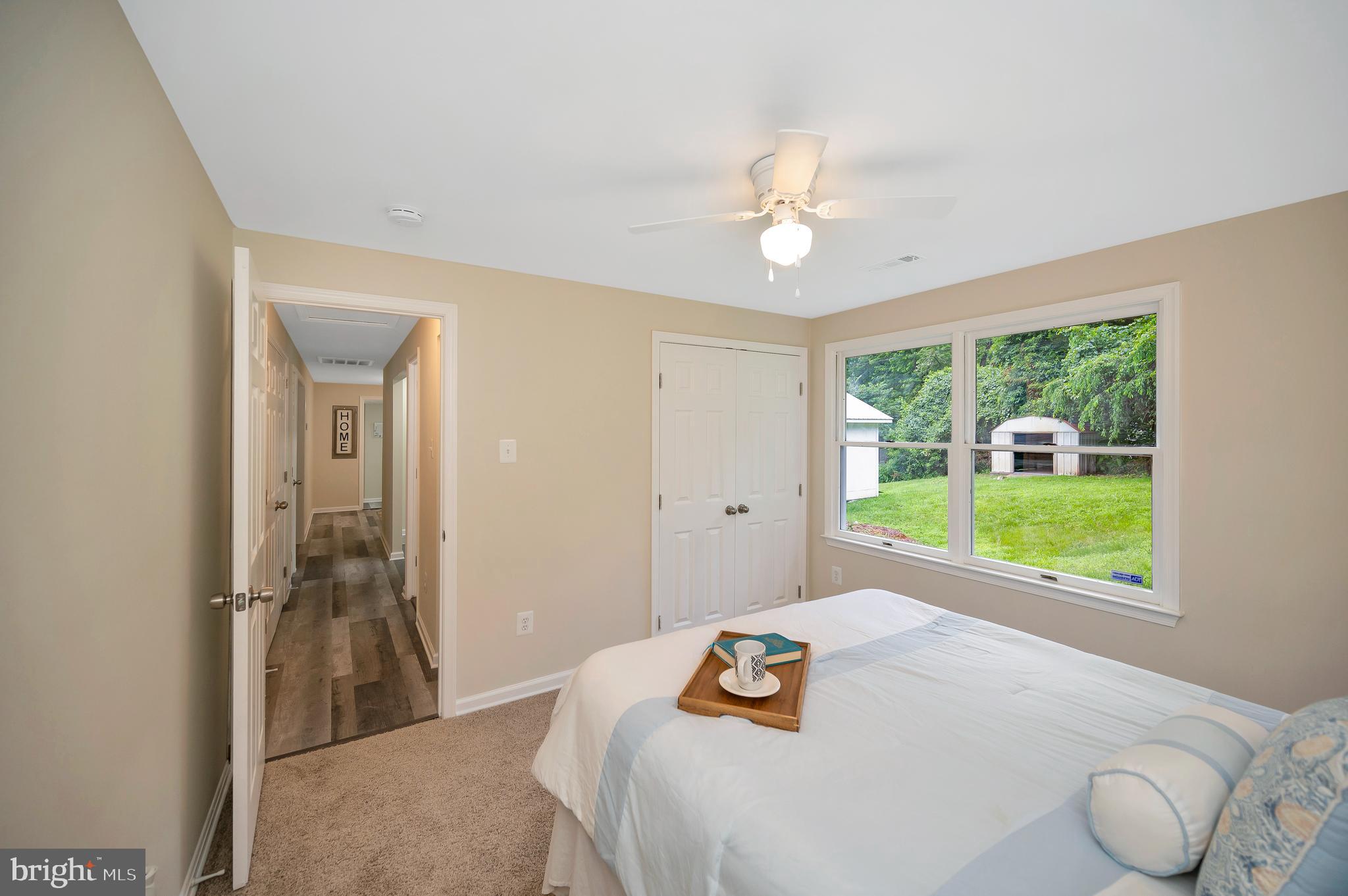 NORTHRIDGE - Residential