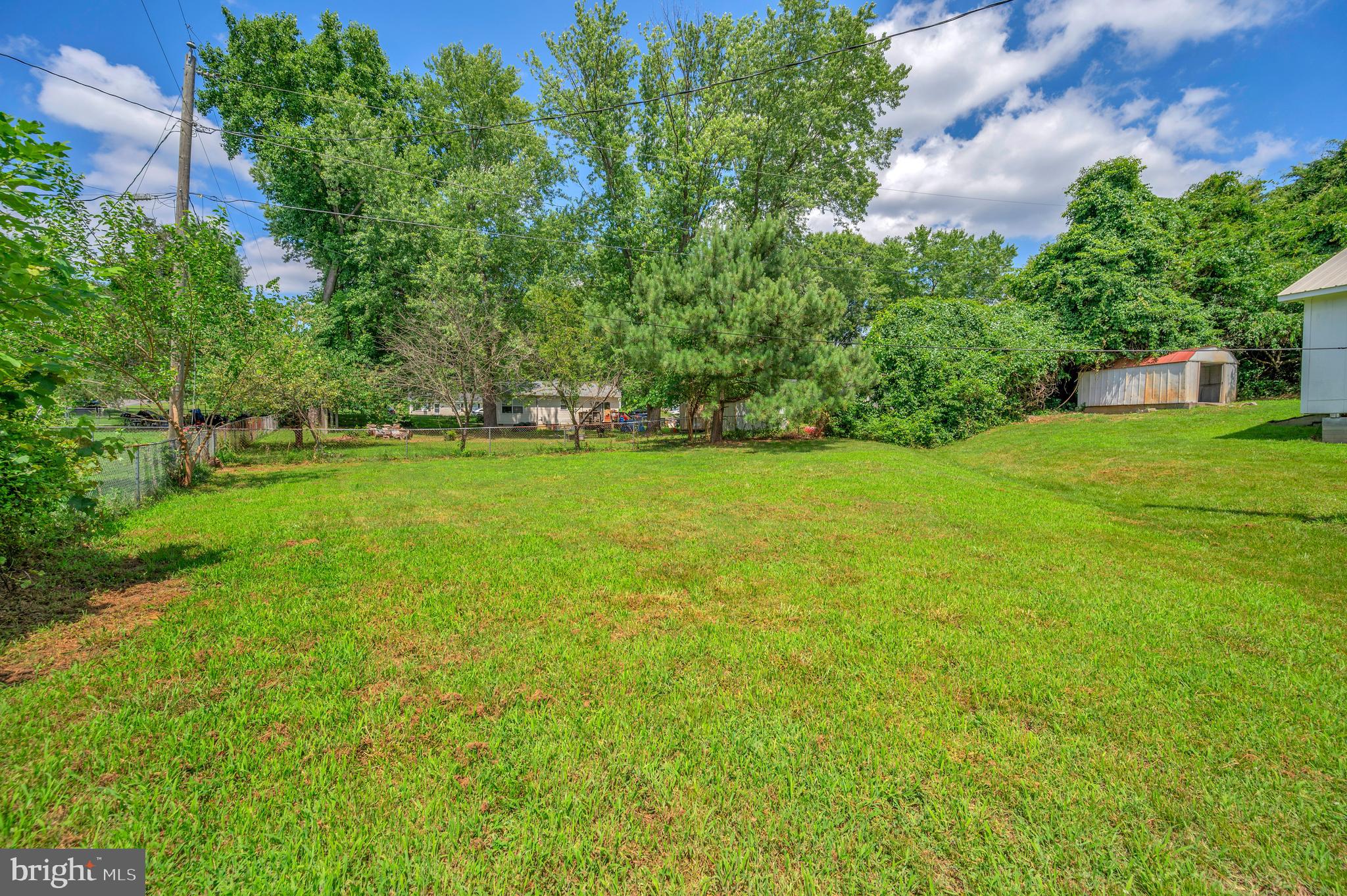 NORTHRIDGE - Residential