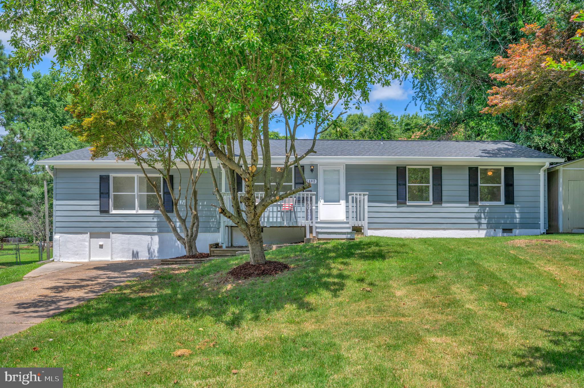 NORTHRIDGE - Residential