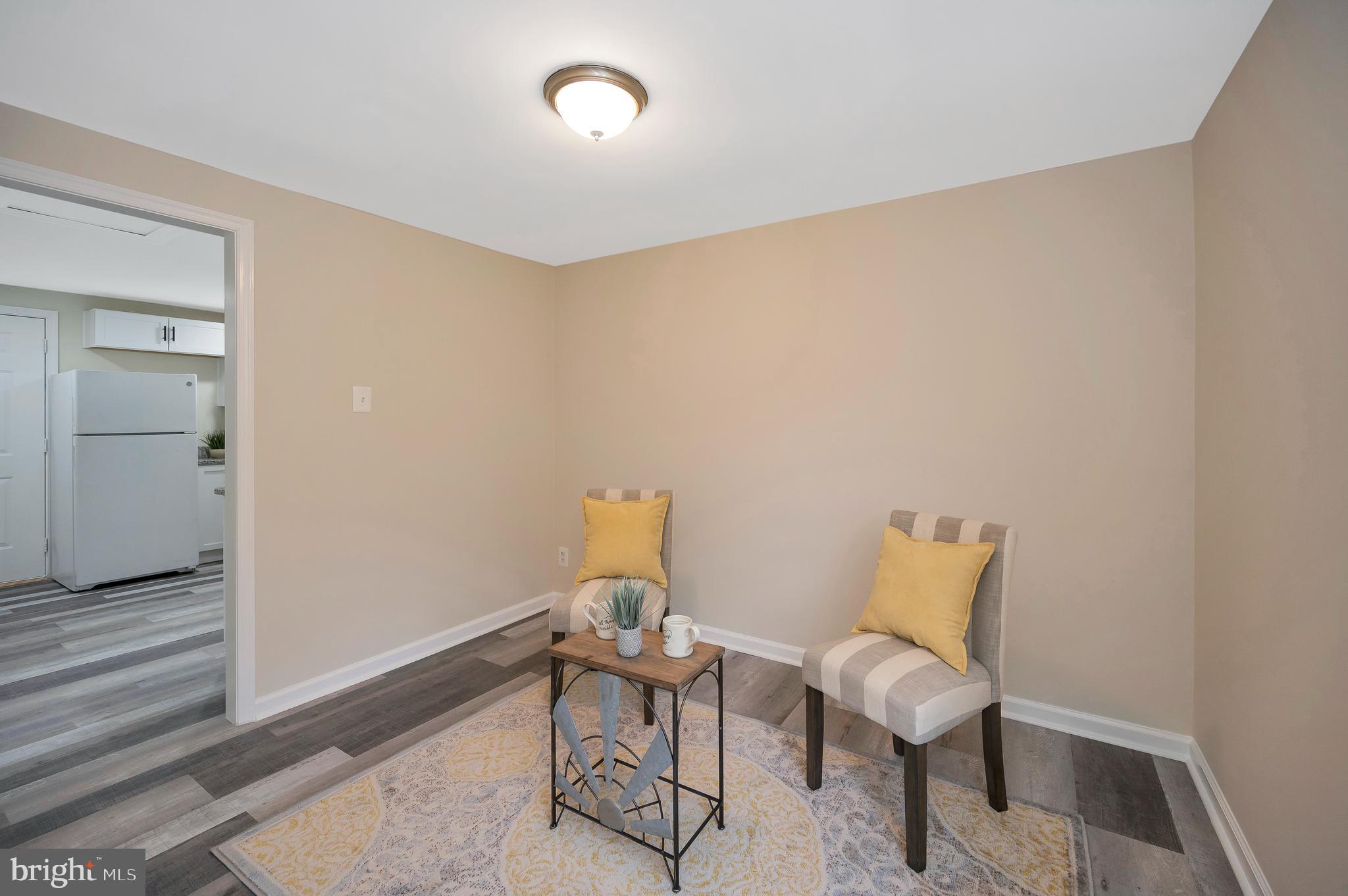 NORTHRIDGE - Residential