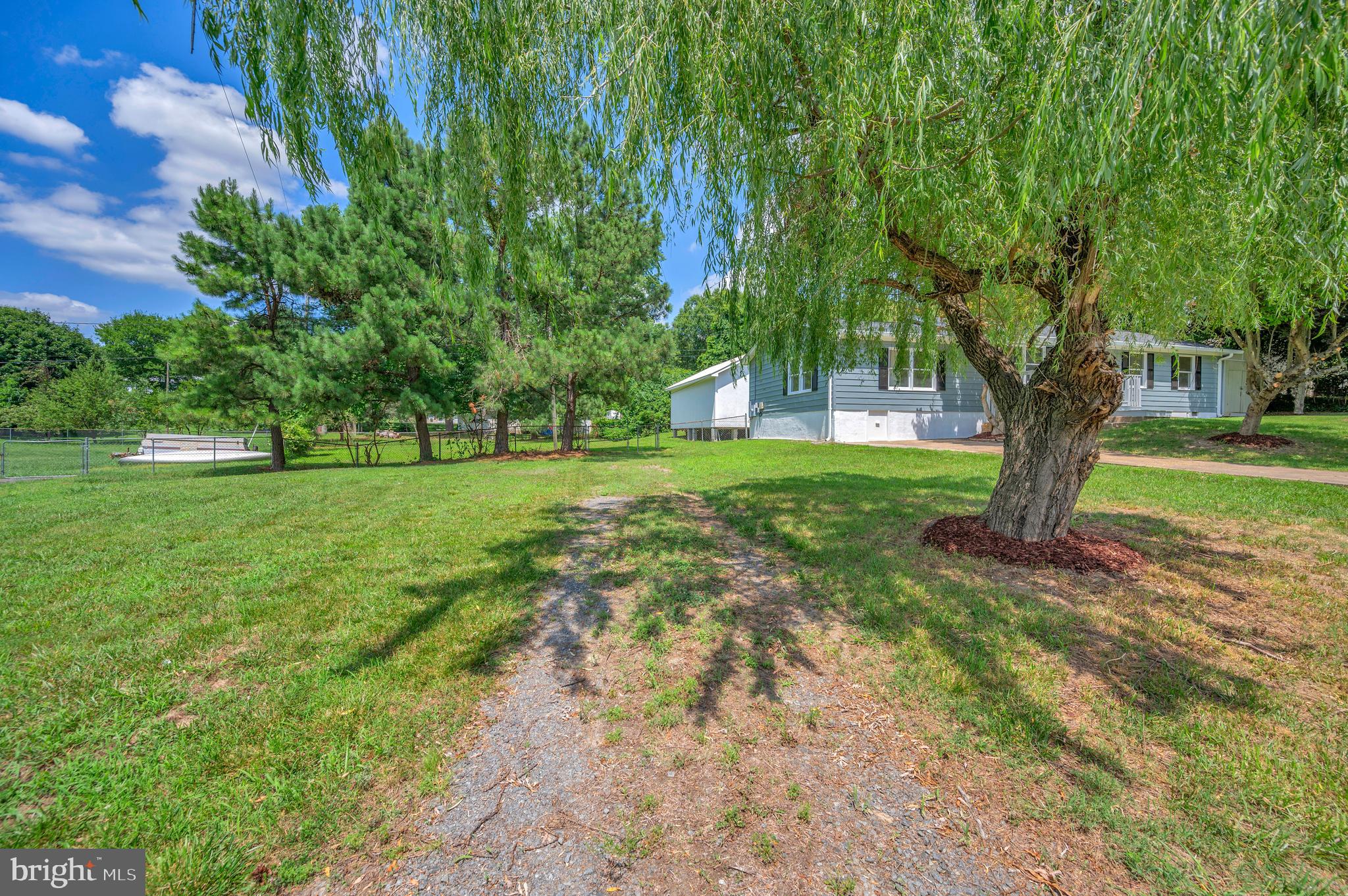 NORTHRIDGE - Residential