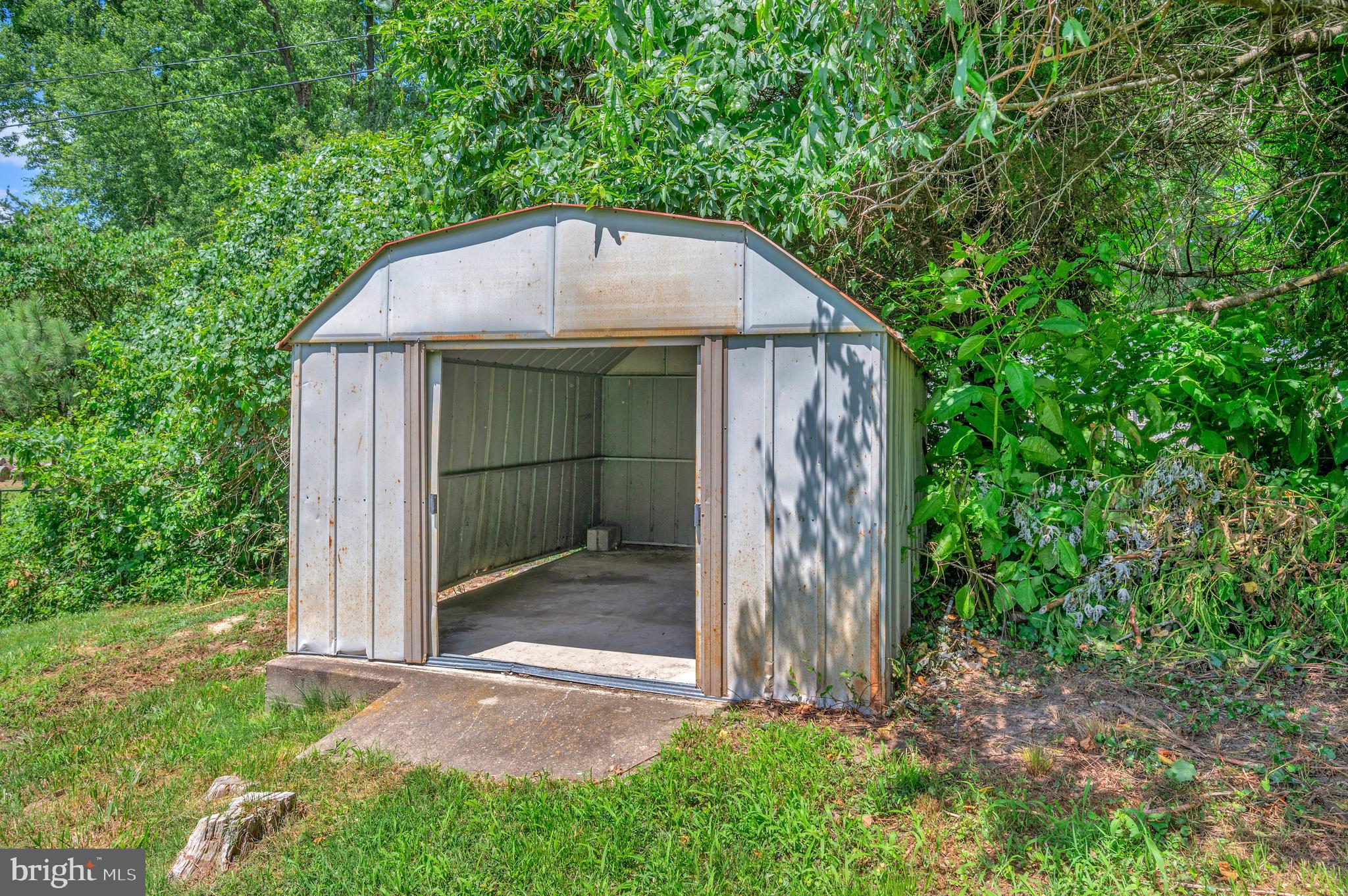 NORTHRIDGE - Residential