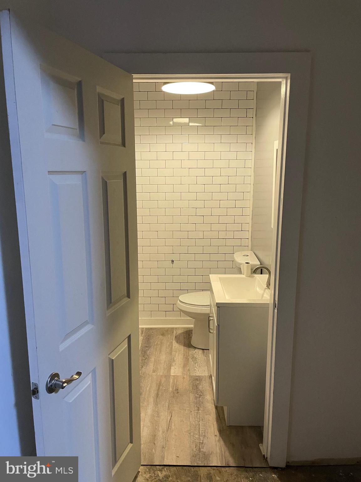 HYATTSVILLE - Commercial Lease