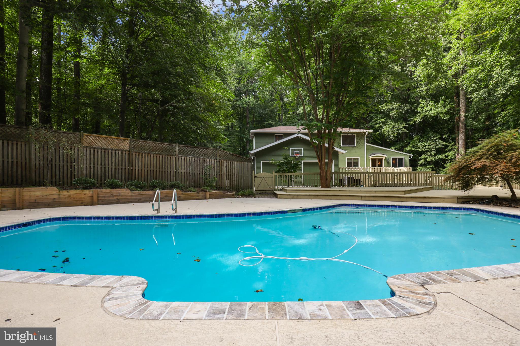 THE WOODS - Residential