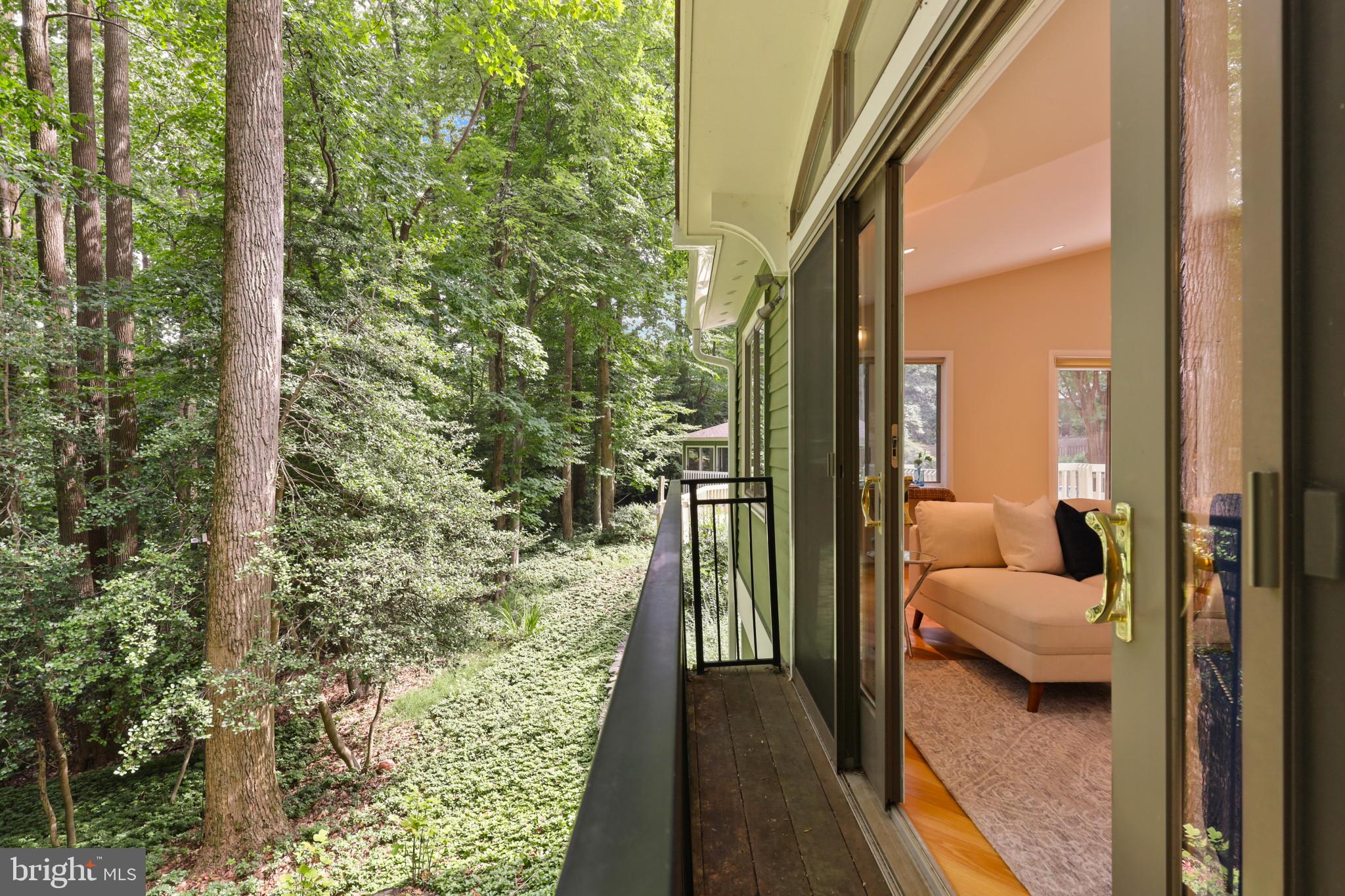 THE WOODS - Residential