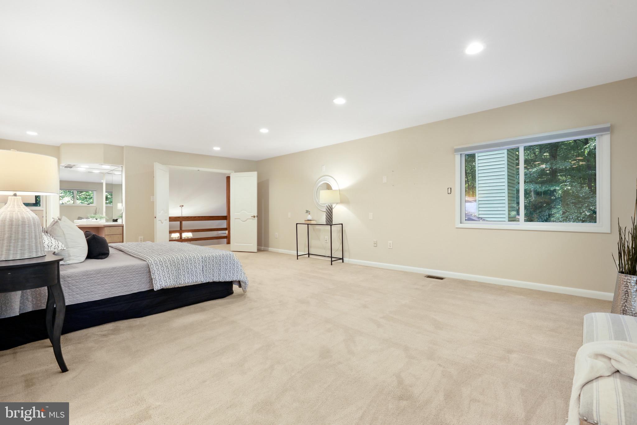 THE WOODS - Residential