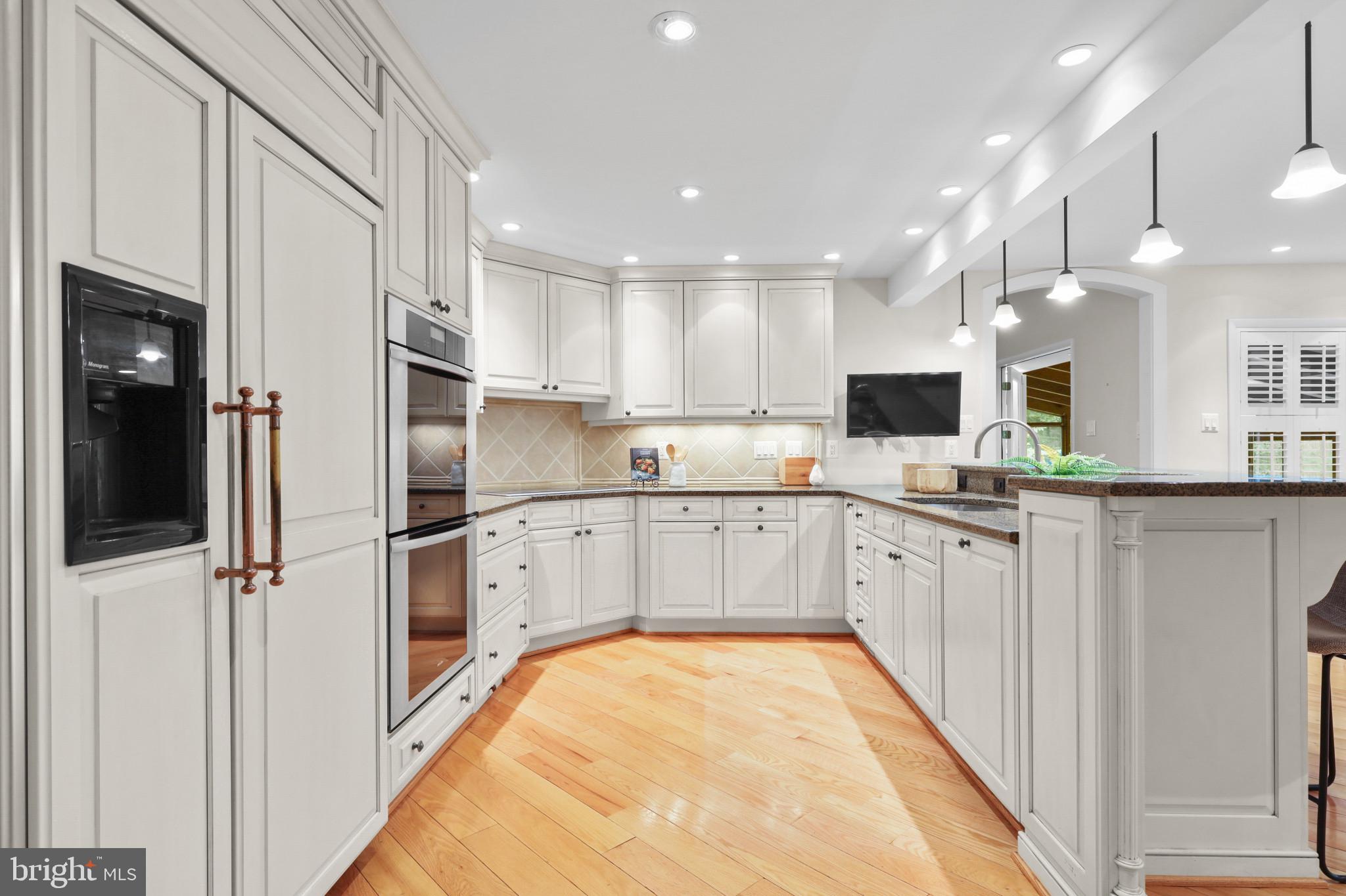 THE WOODS - Residential