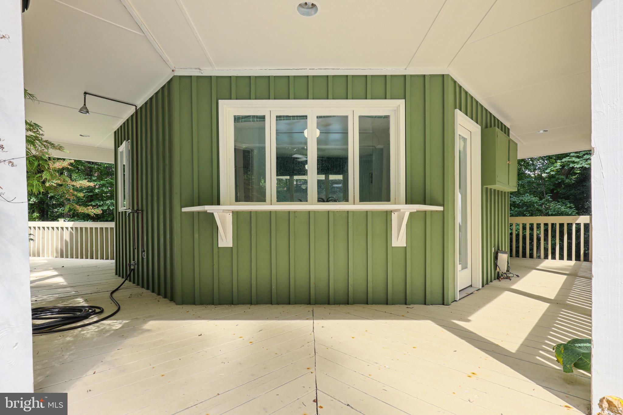 THE WOODS - Residential