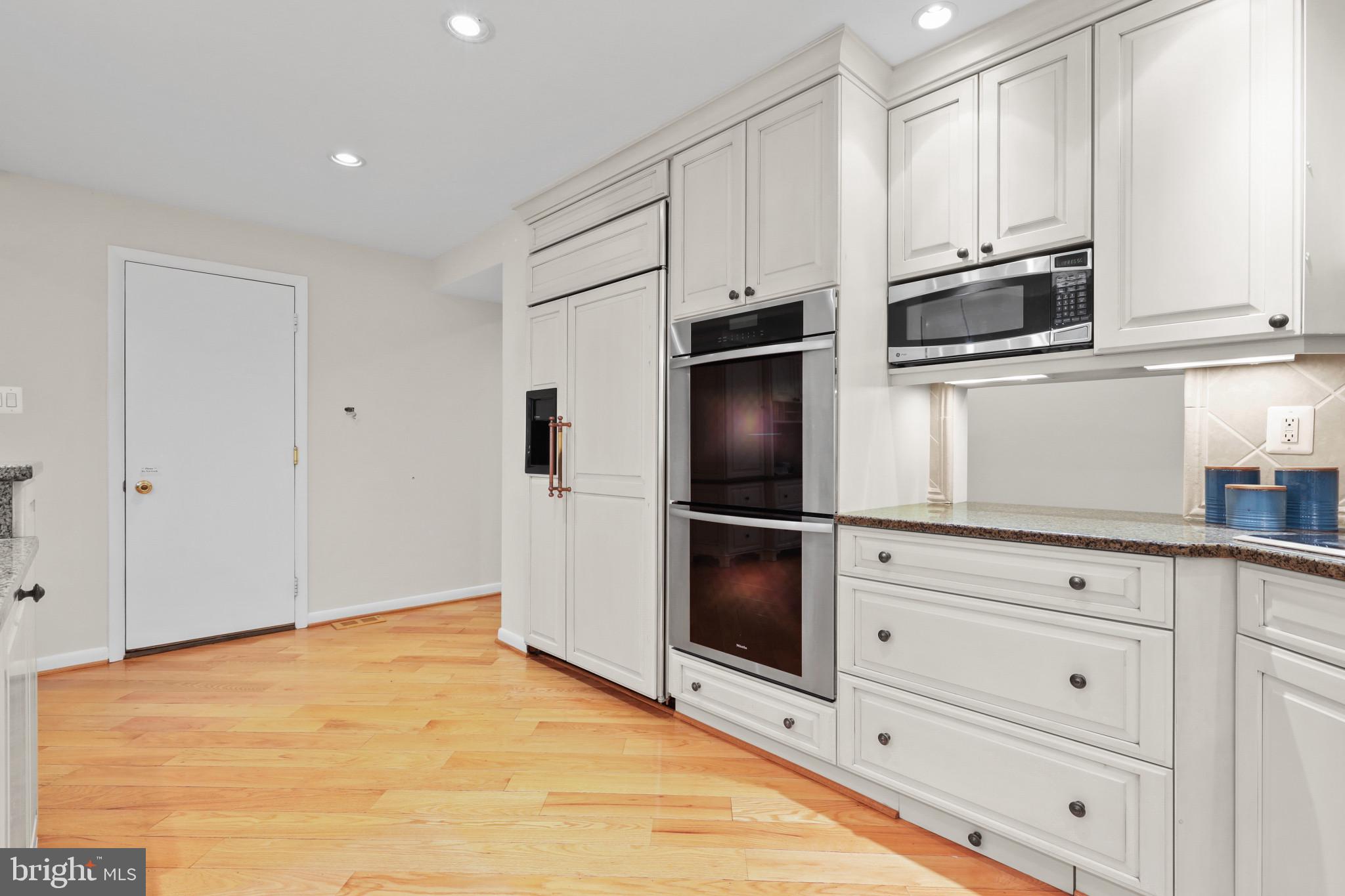 THE WOODS - Residential