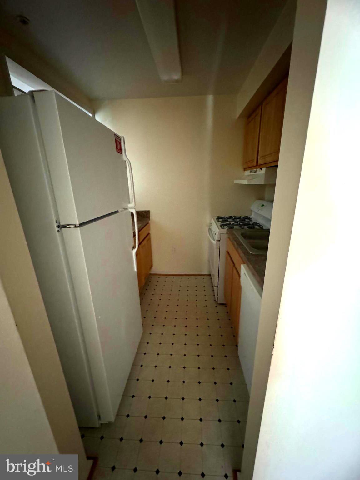 BROOKSIDE CONDOMINIUMS - Residential