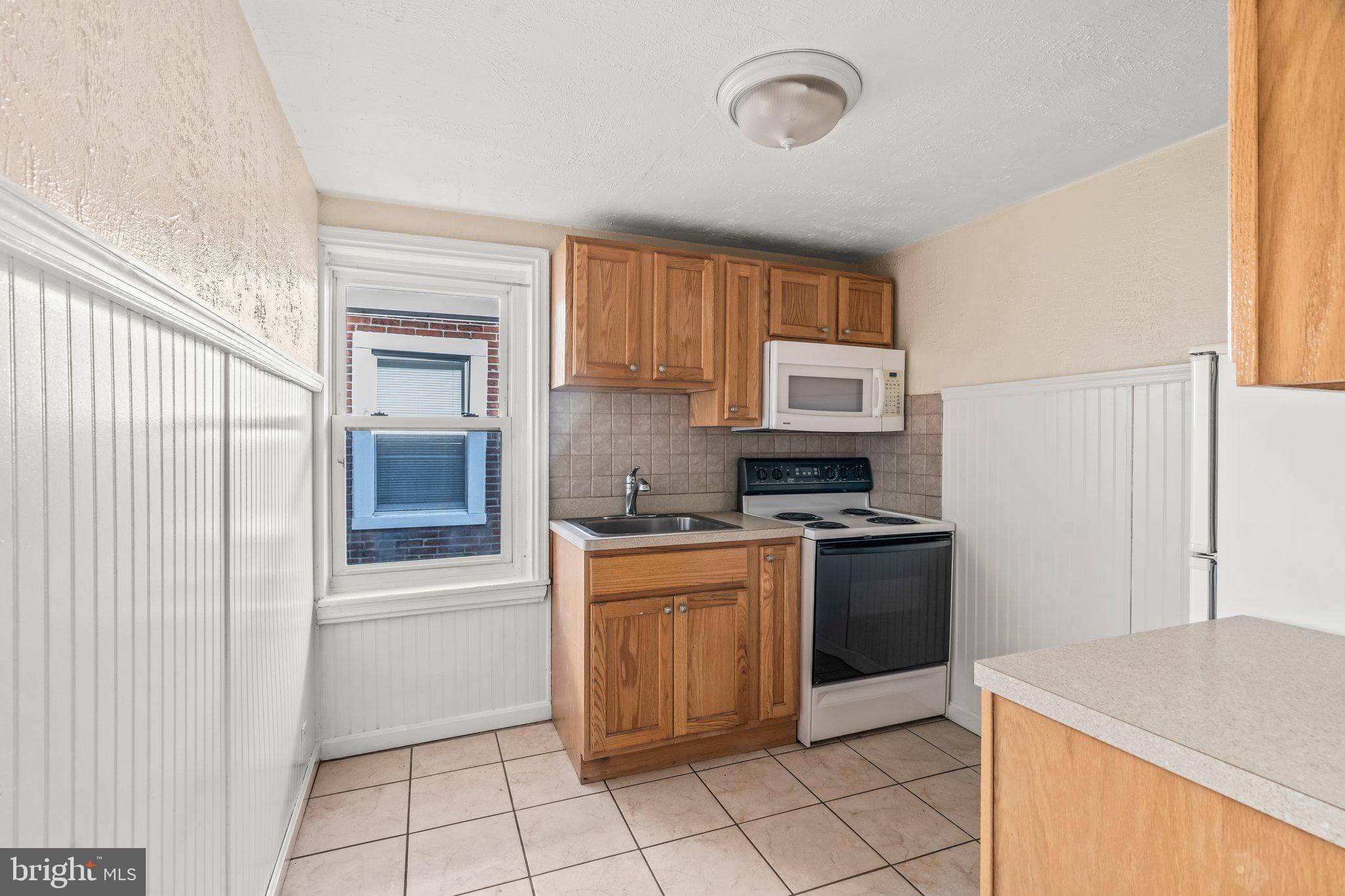 PHILADELPHIA (SOUTH) - Residential Lease