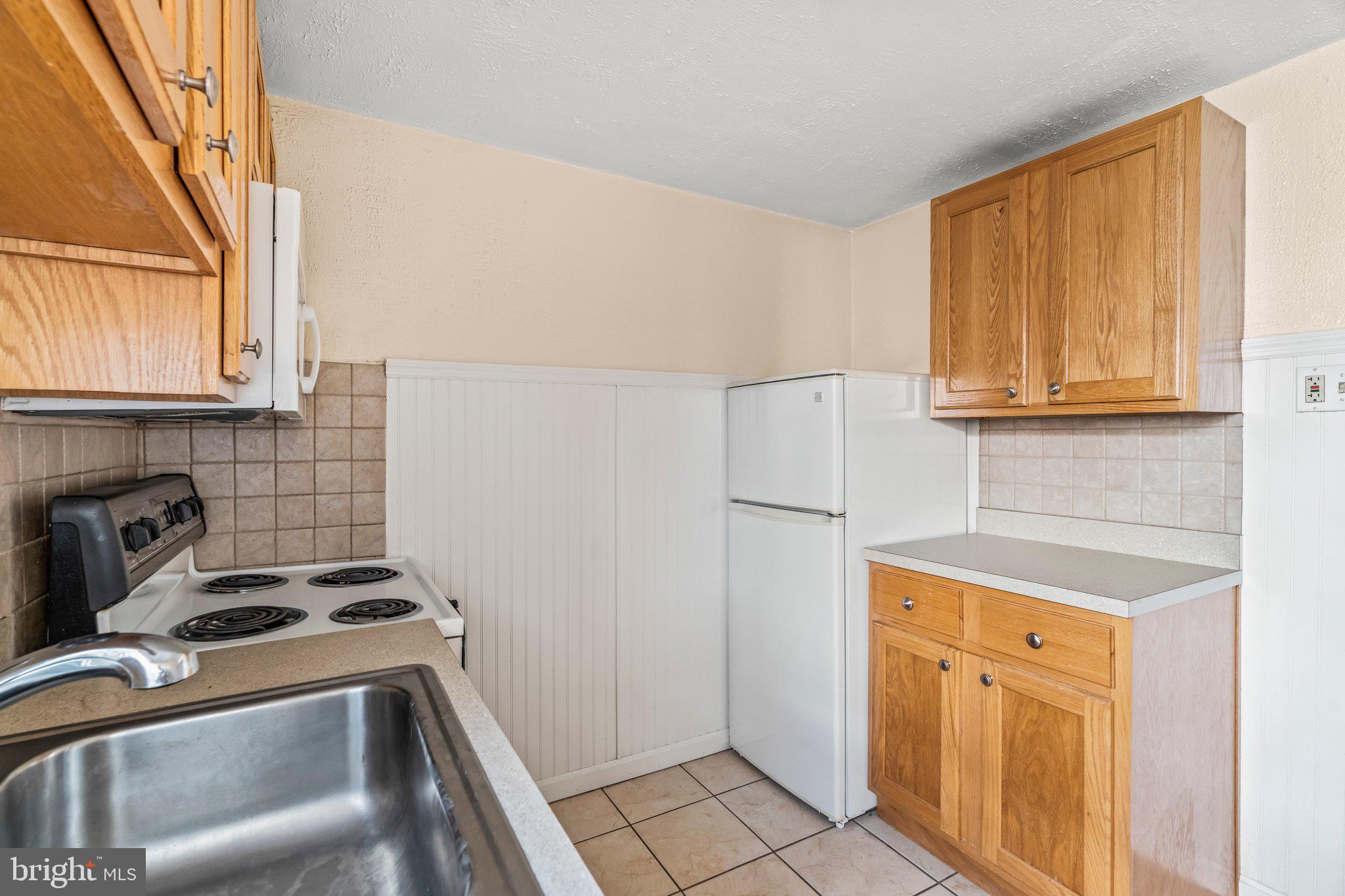 PHILADELPHIA (SOUTH) - Residential Lease