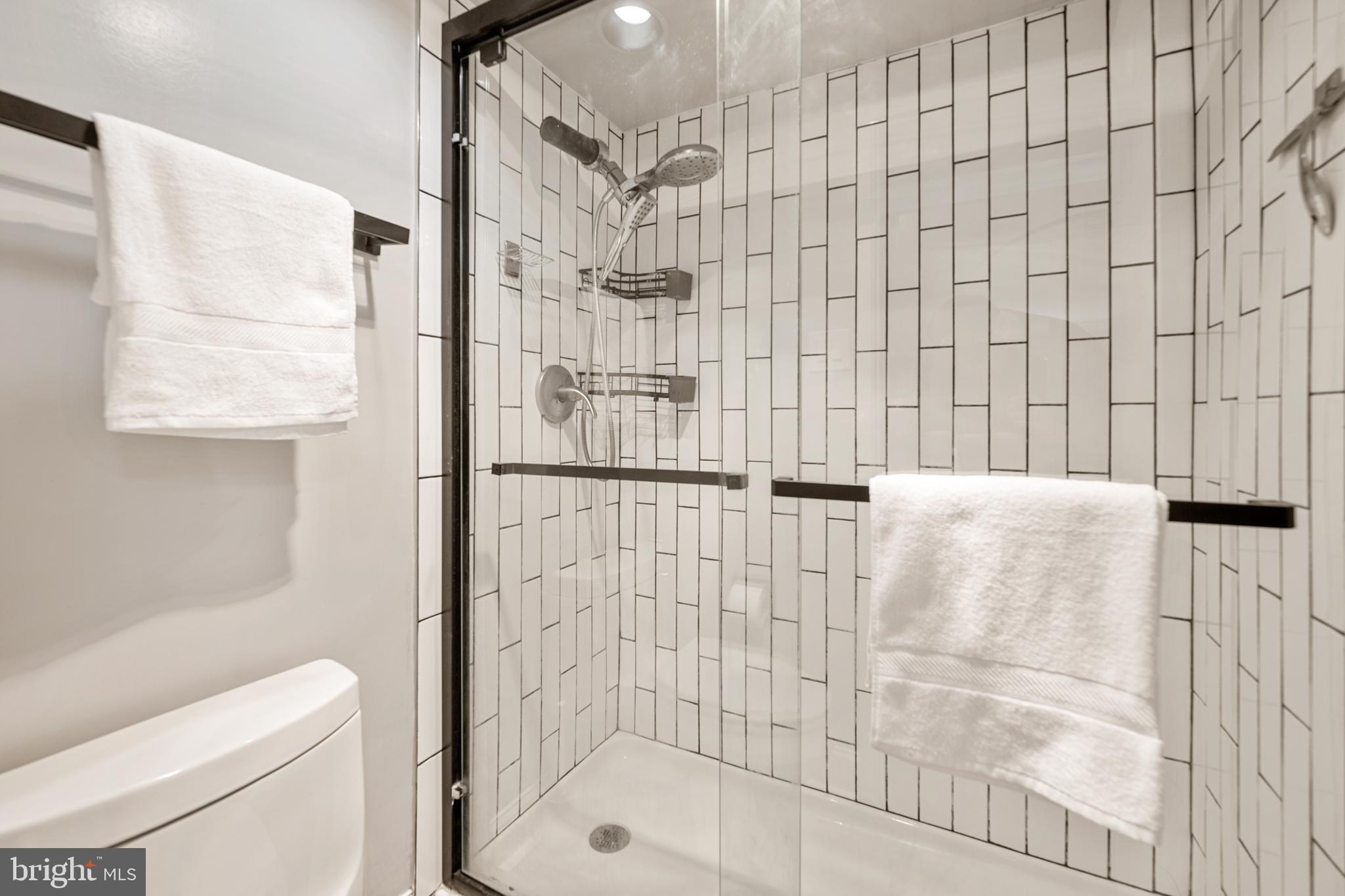 WATERGATE AT LANDMARK - Residential